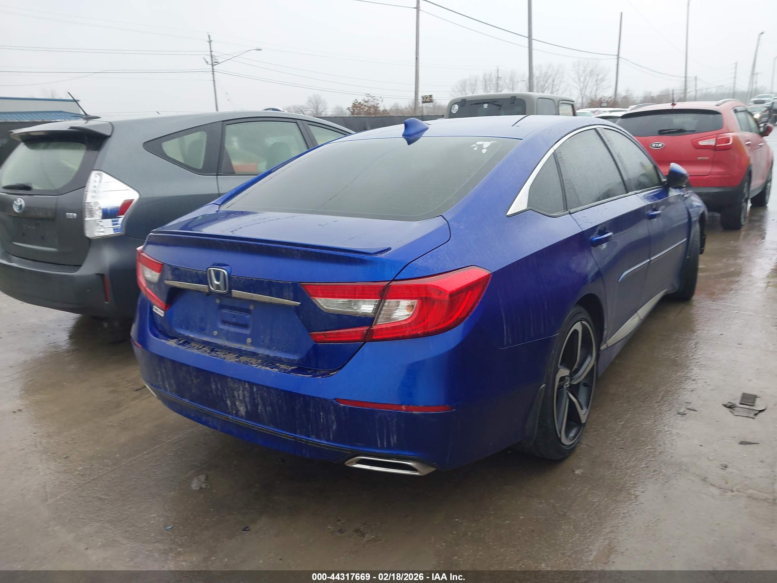 HONDA ACCORD image 4