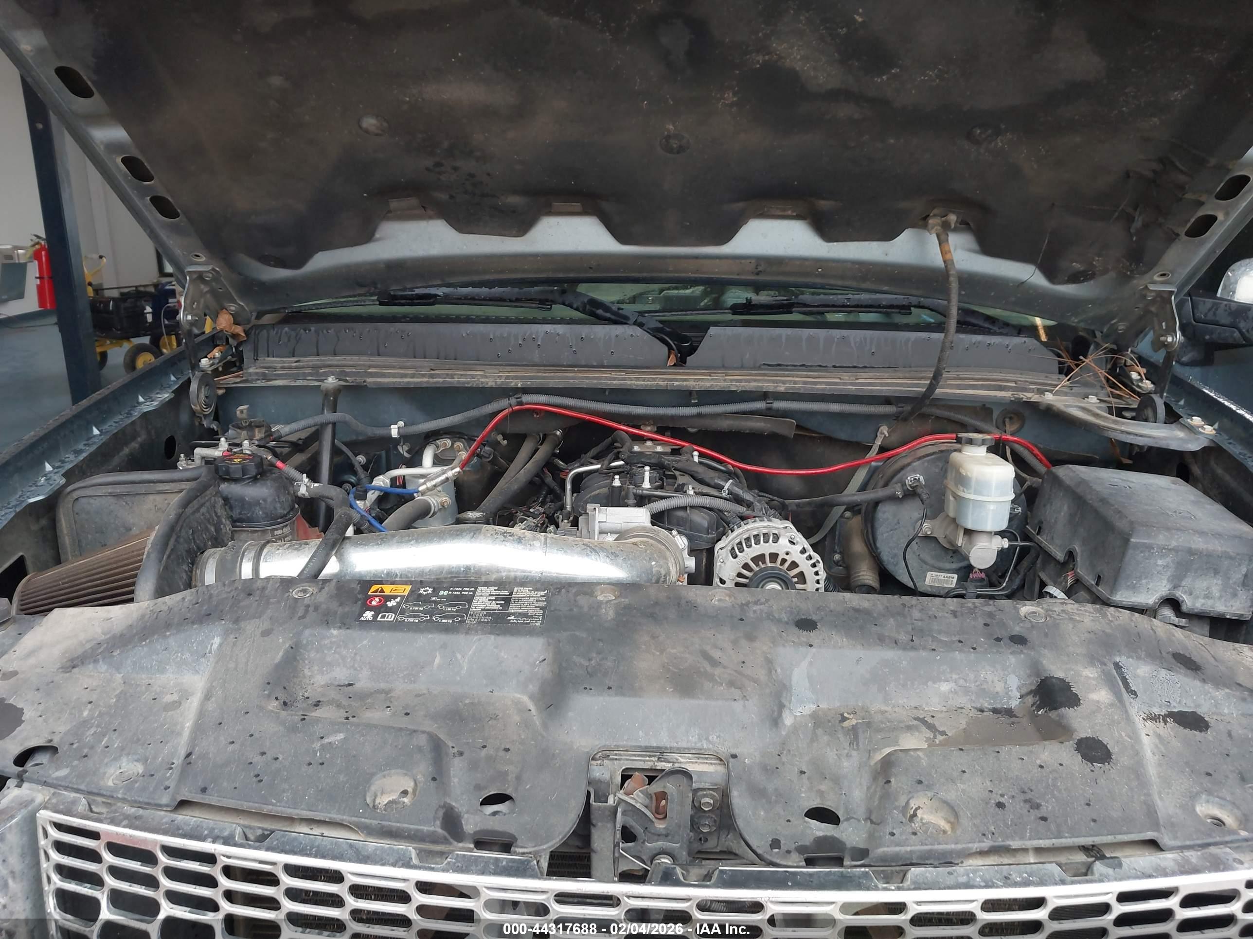 GMC SIERRA image 10