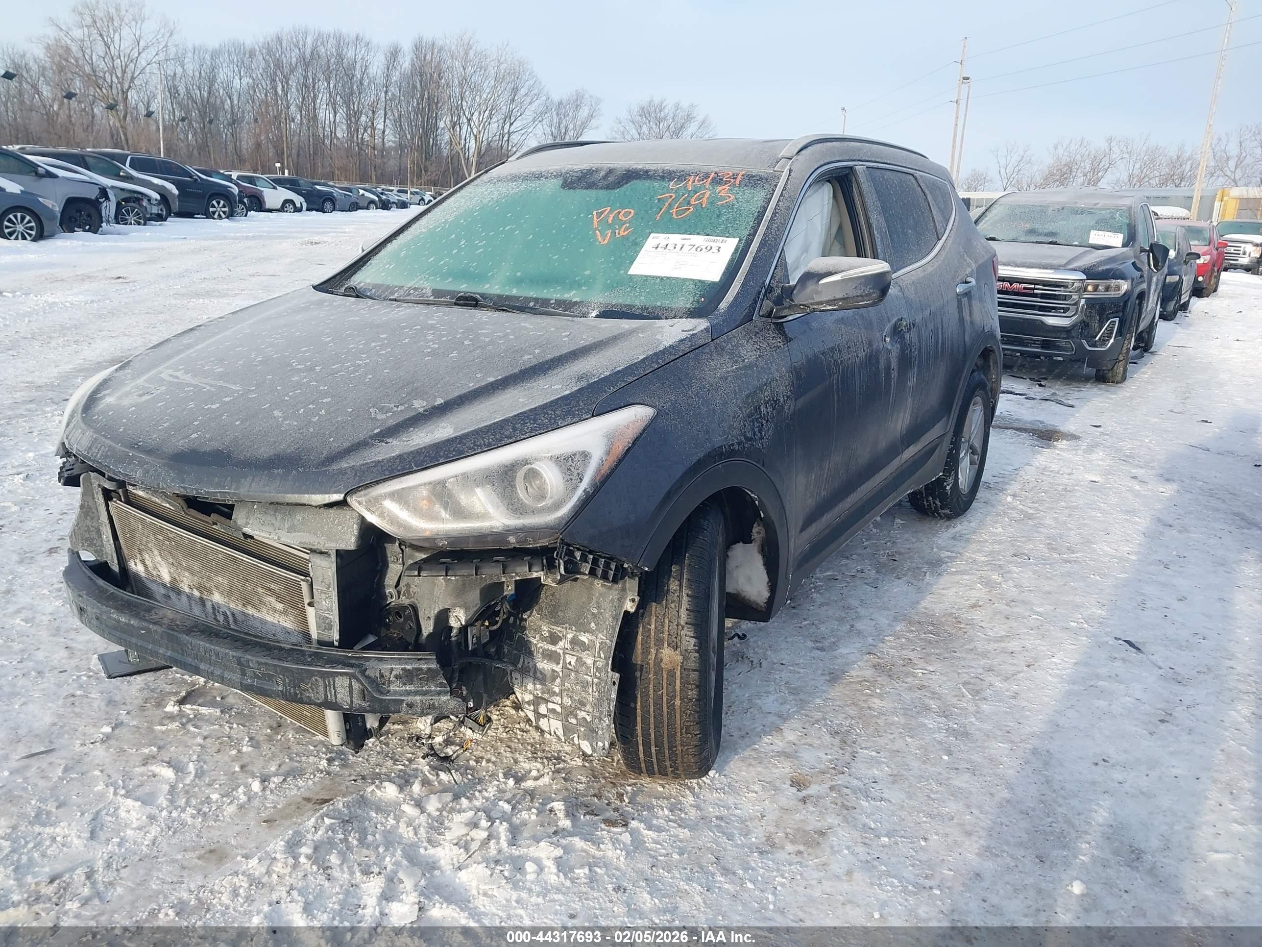 HYUNDAI SANTA image 2