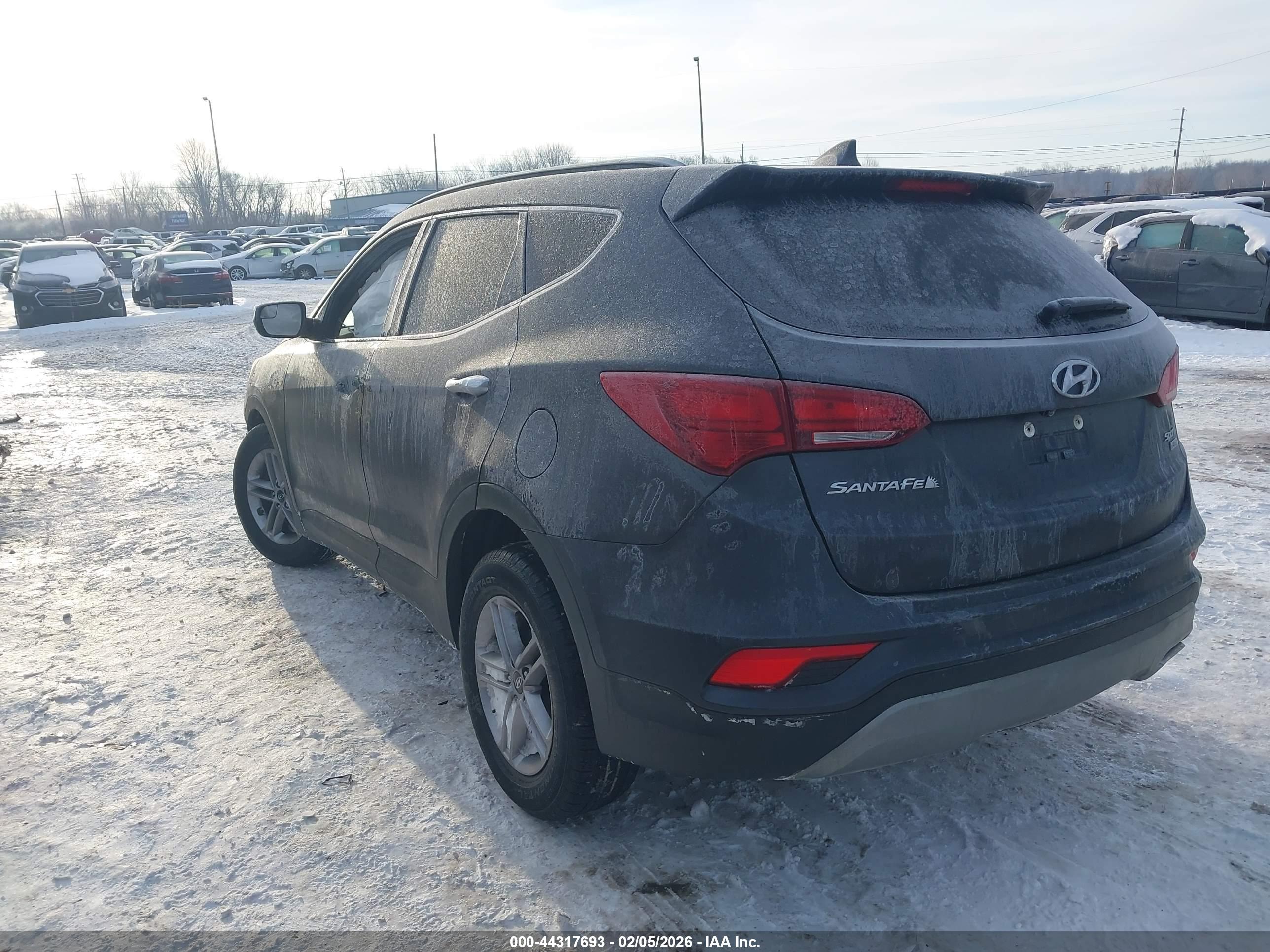 HYUNDAI SANTA image 3