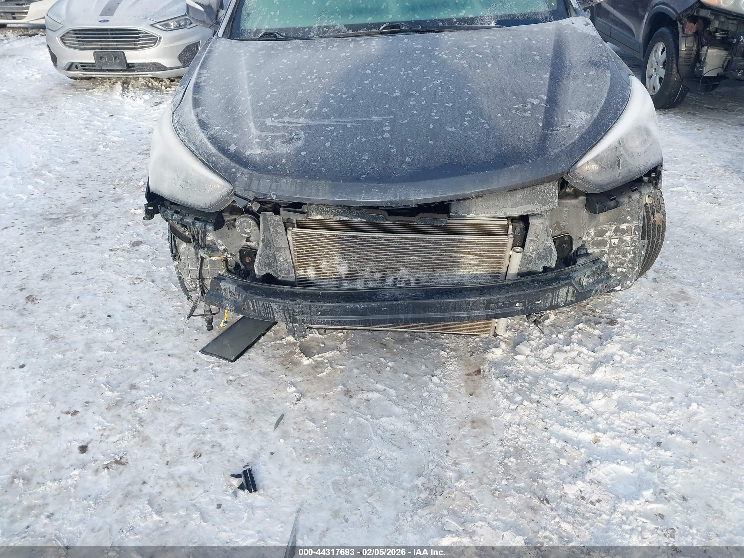HYUNDAI SANTA image 6