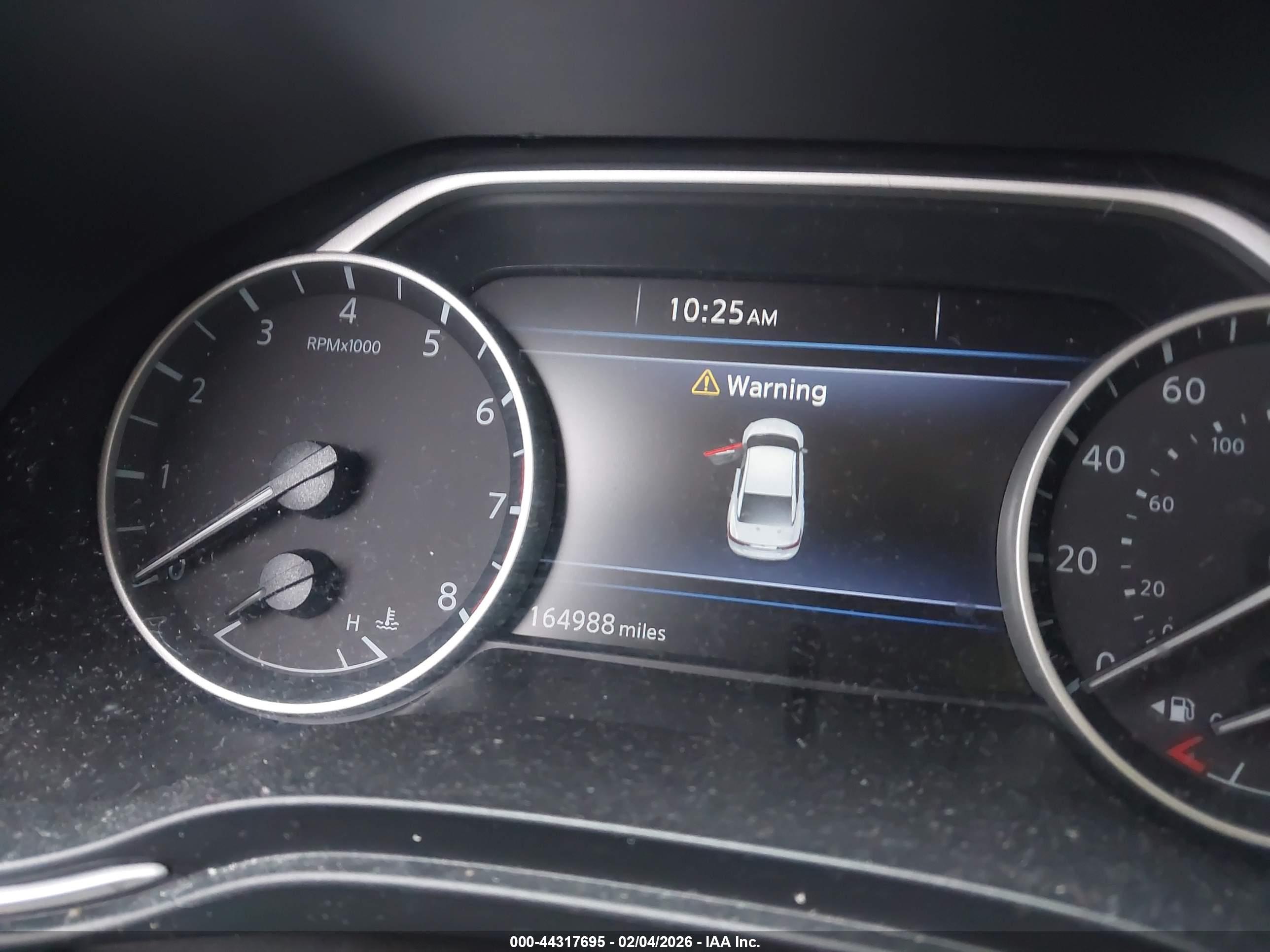 NISSAN MAXIMA image 7