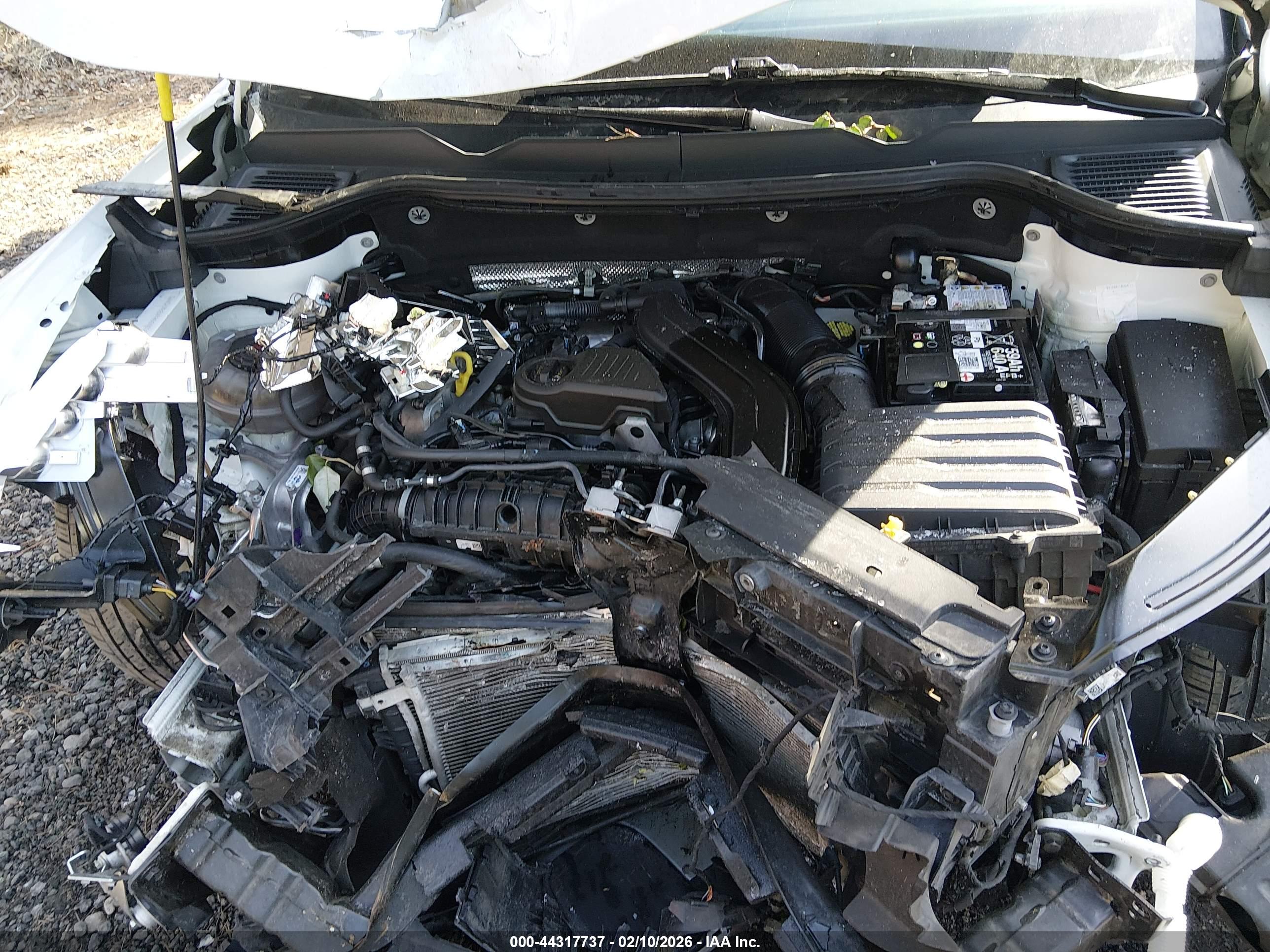 VOLKSWAGEN TAOS image 10