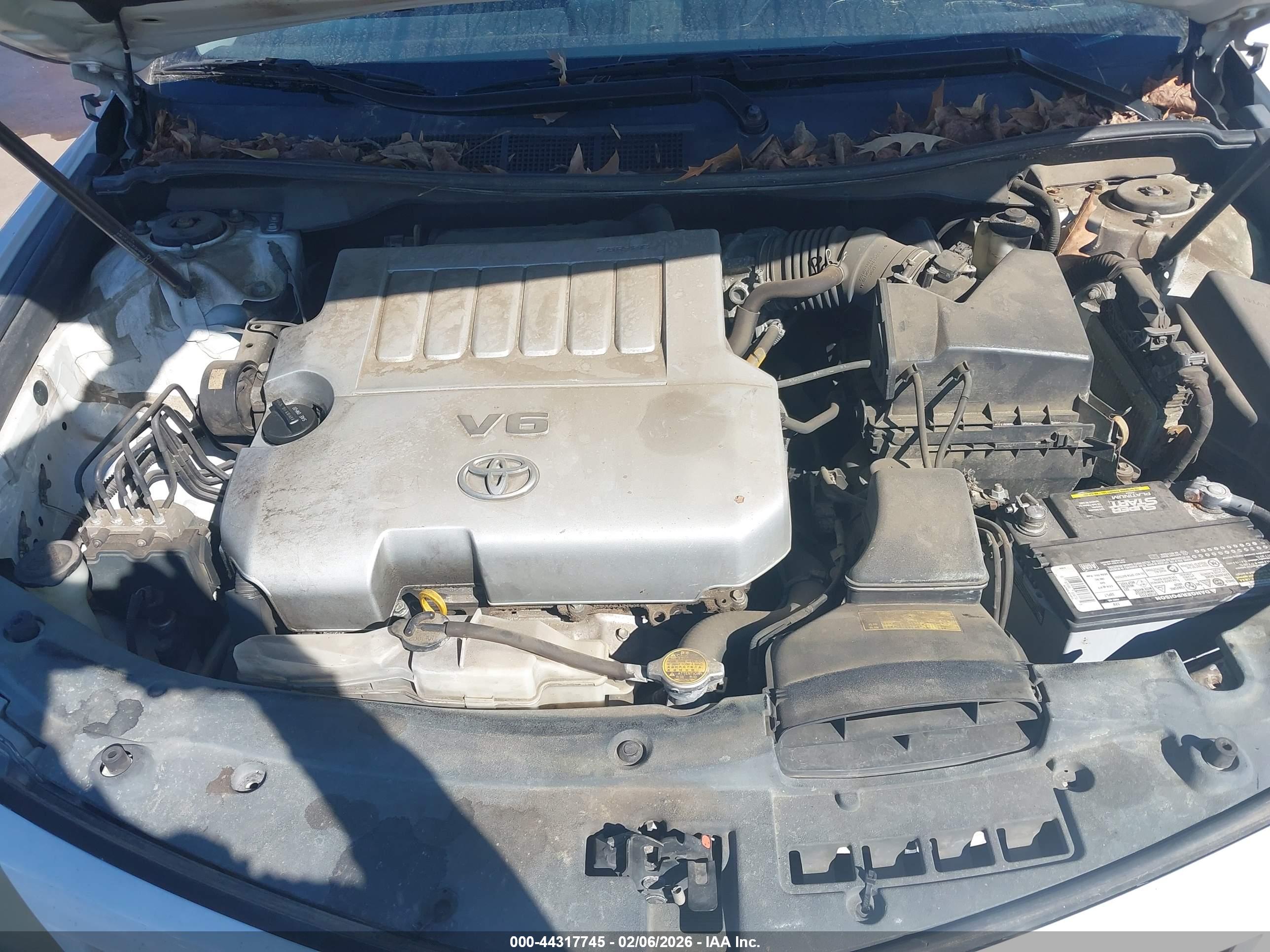TOYOTA CAMRY image 10