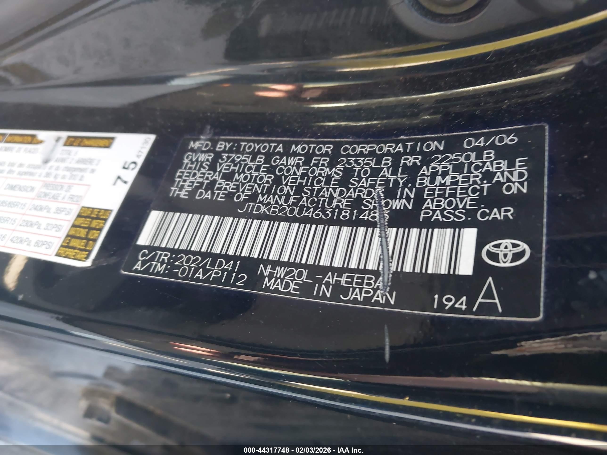 TOYOTA PRIUS image 9