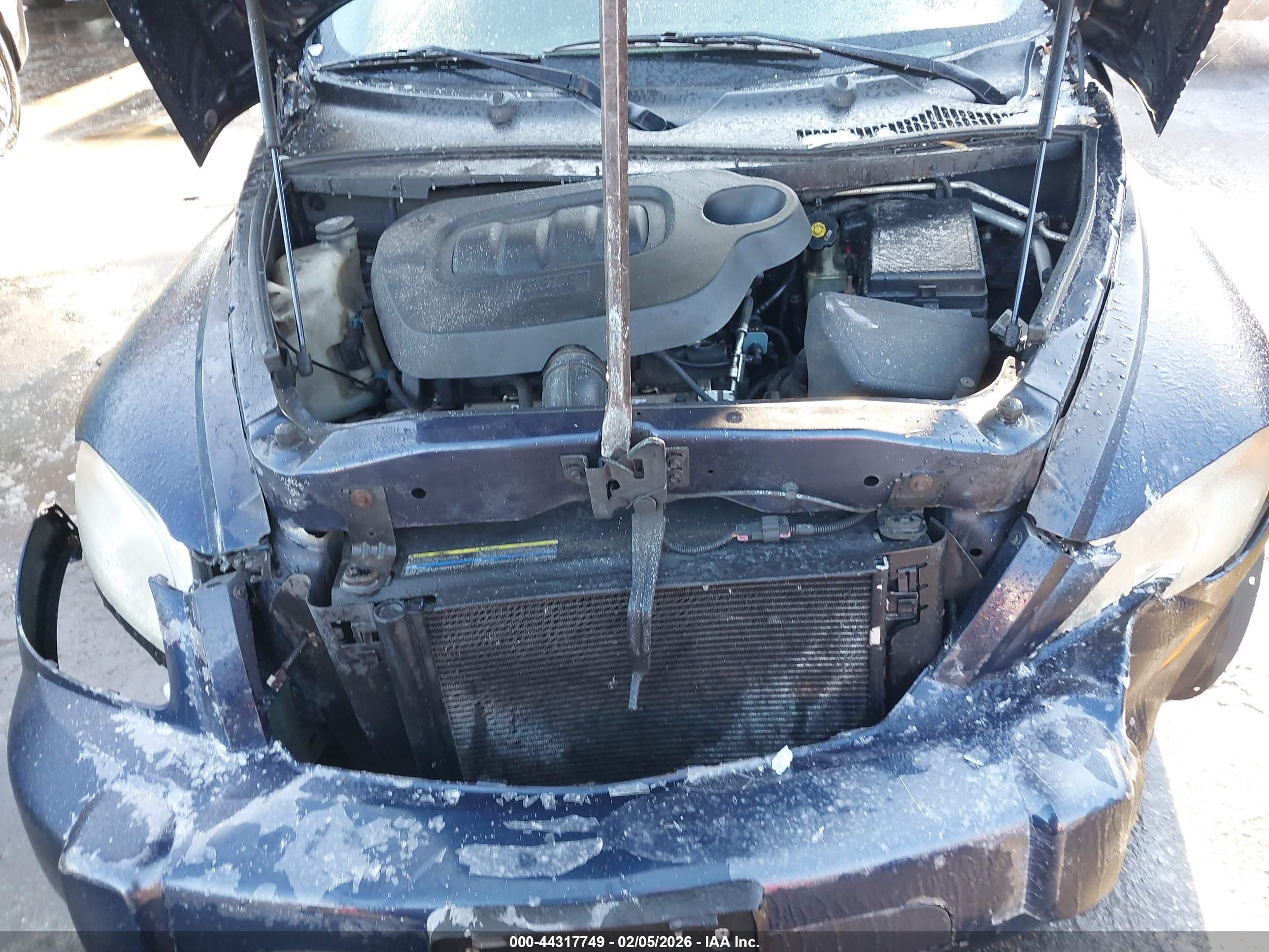 CHEVROLET HHR image 10