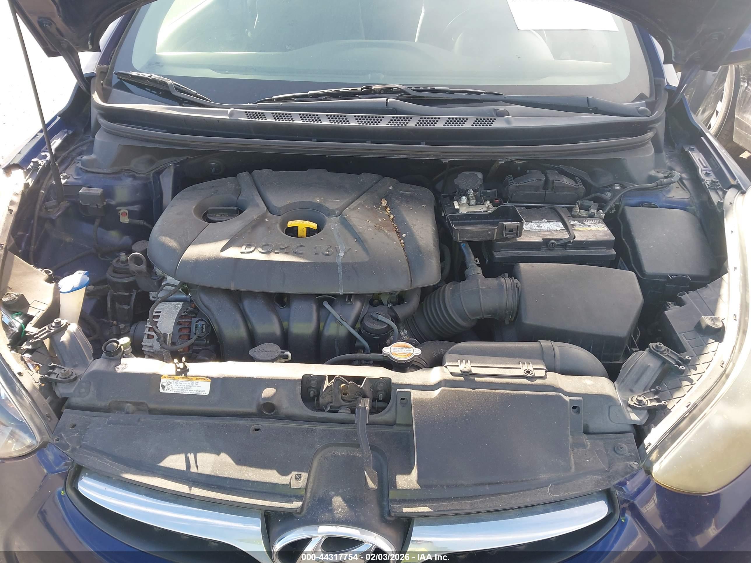 HYUNDAI ELANTRA image 10
