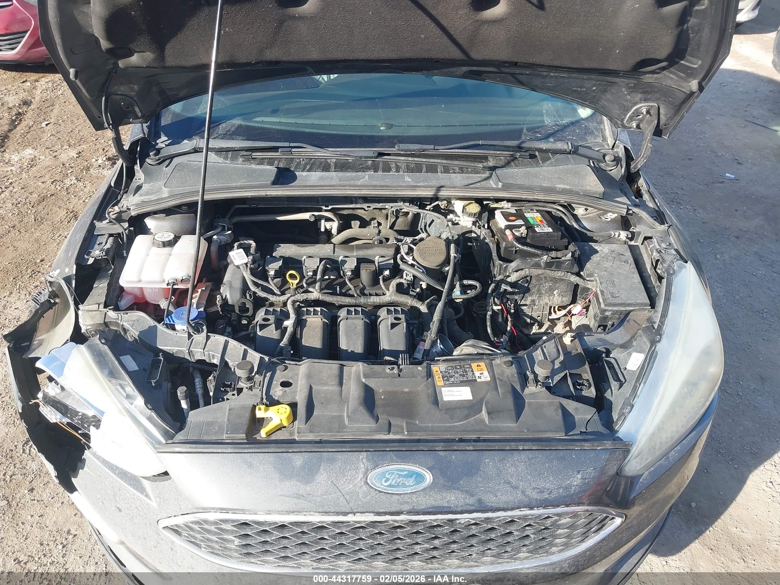 FORD FOCUS image 10