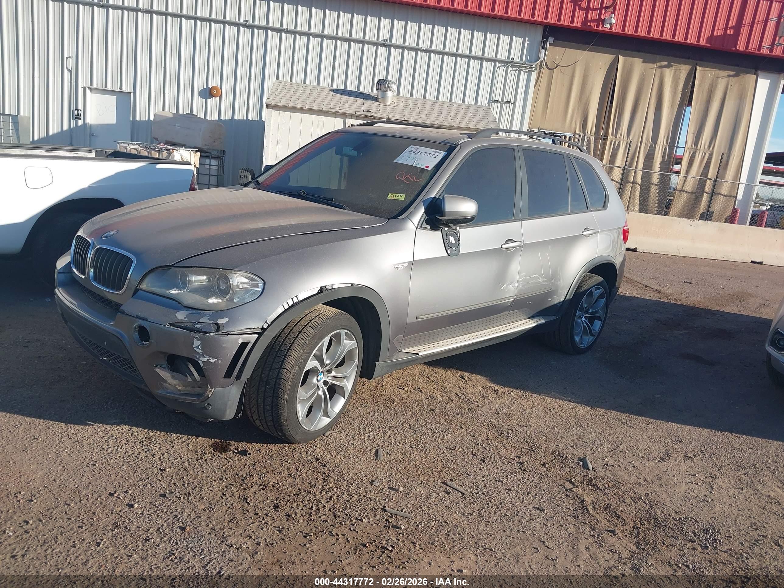 BMW X5 image 2
