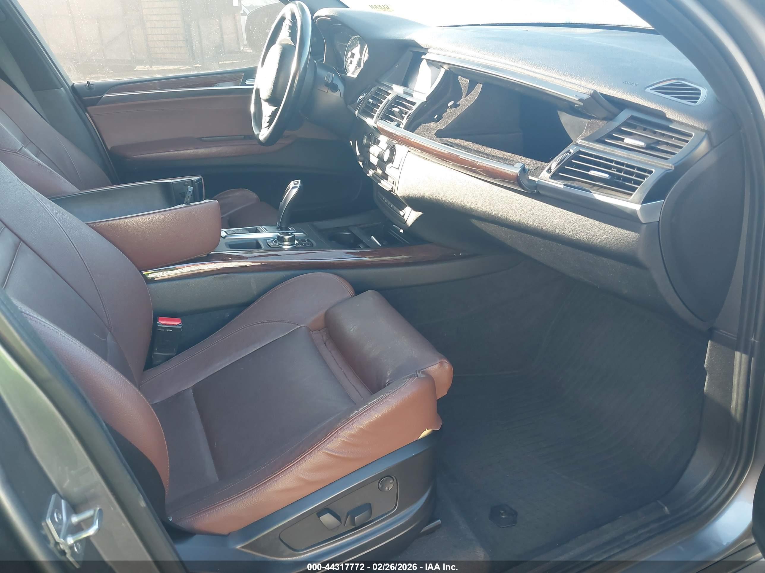 BMW X5 image 5