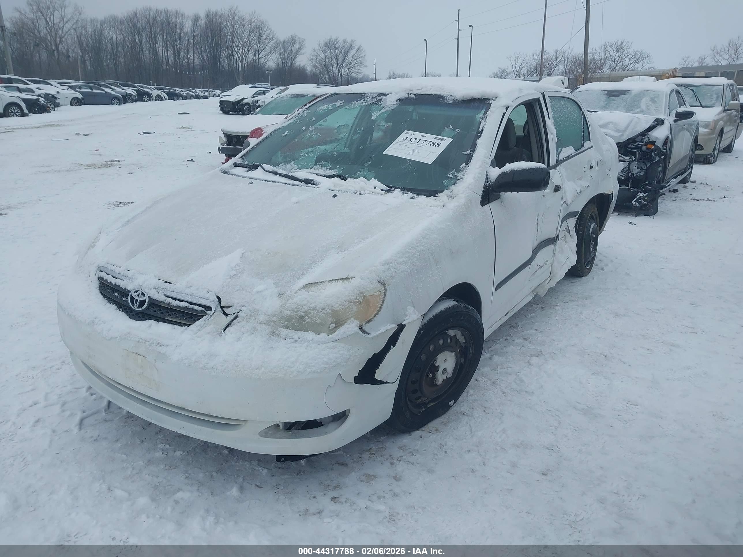 TOYOTA COROLLA image 2