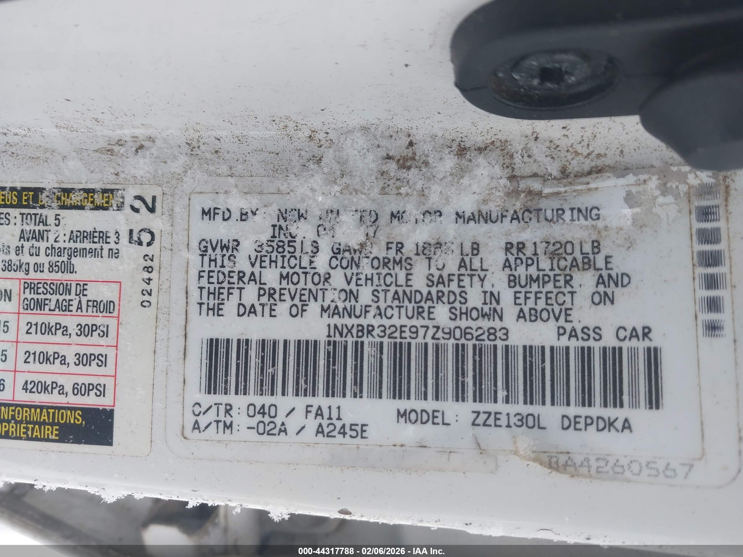 TOYOTA COROLLA image 9