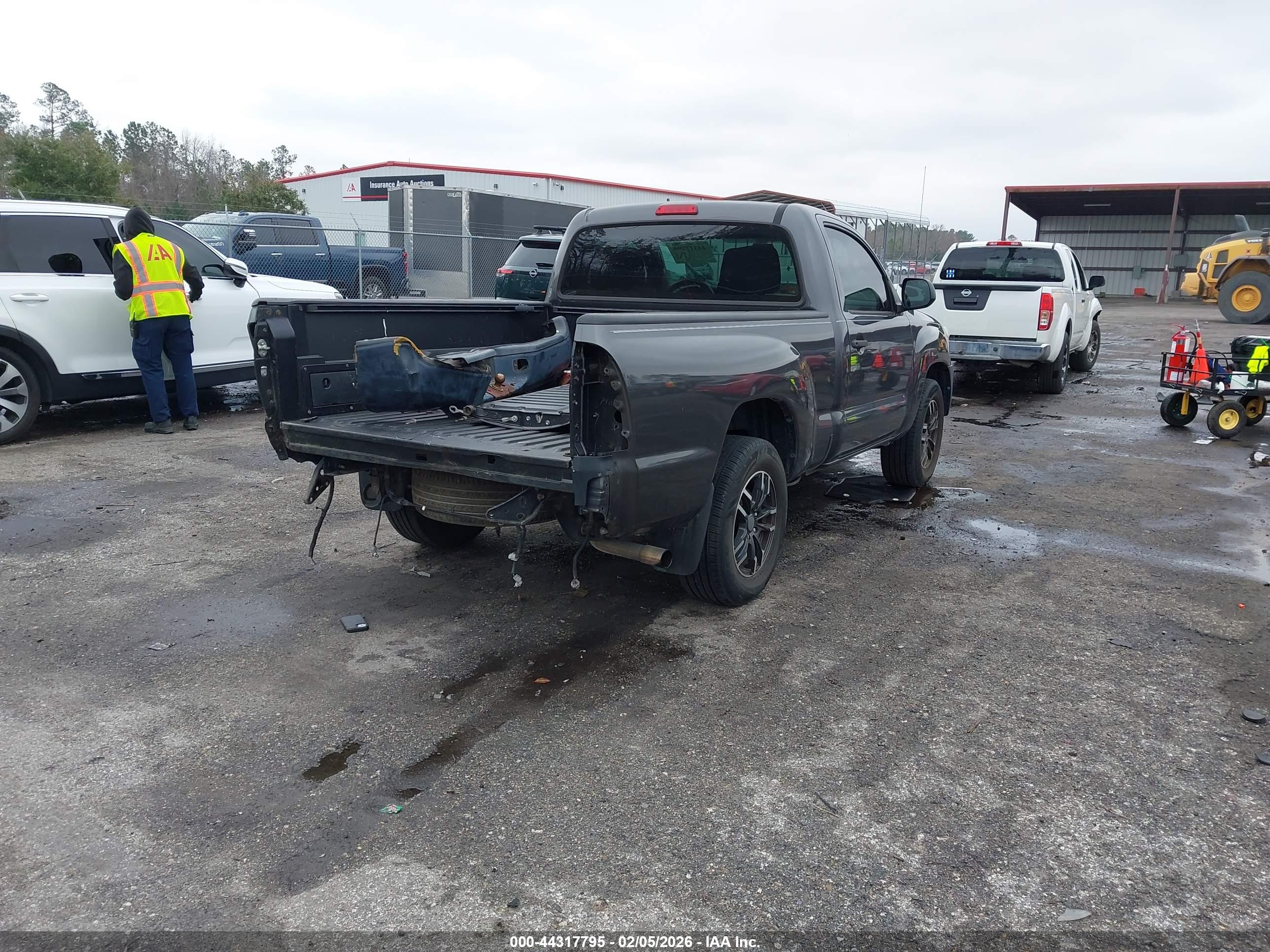 TOYOTA TACOMA image 4