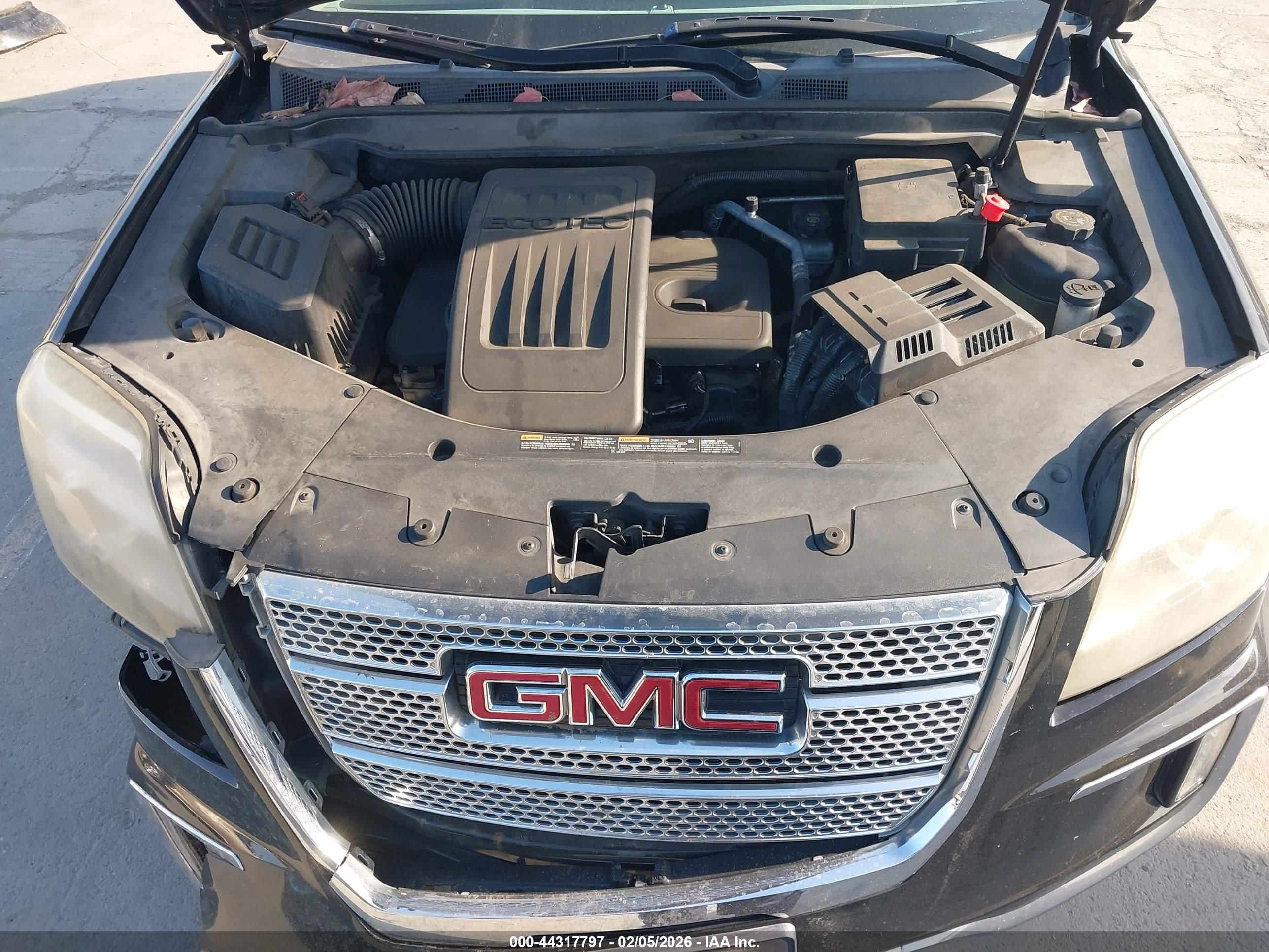 GMC TERRAIN image 10