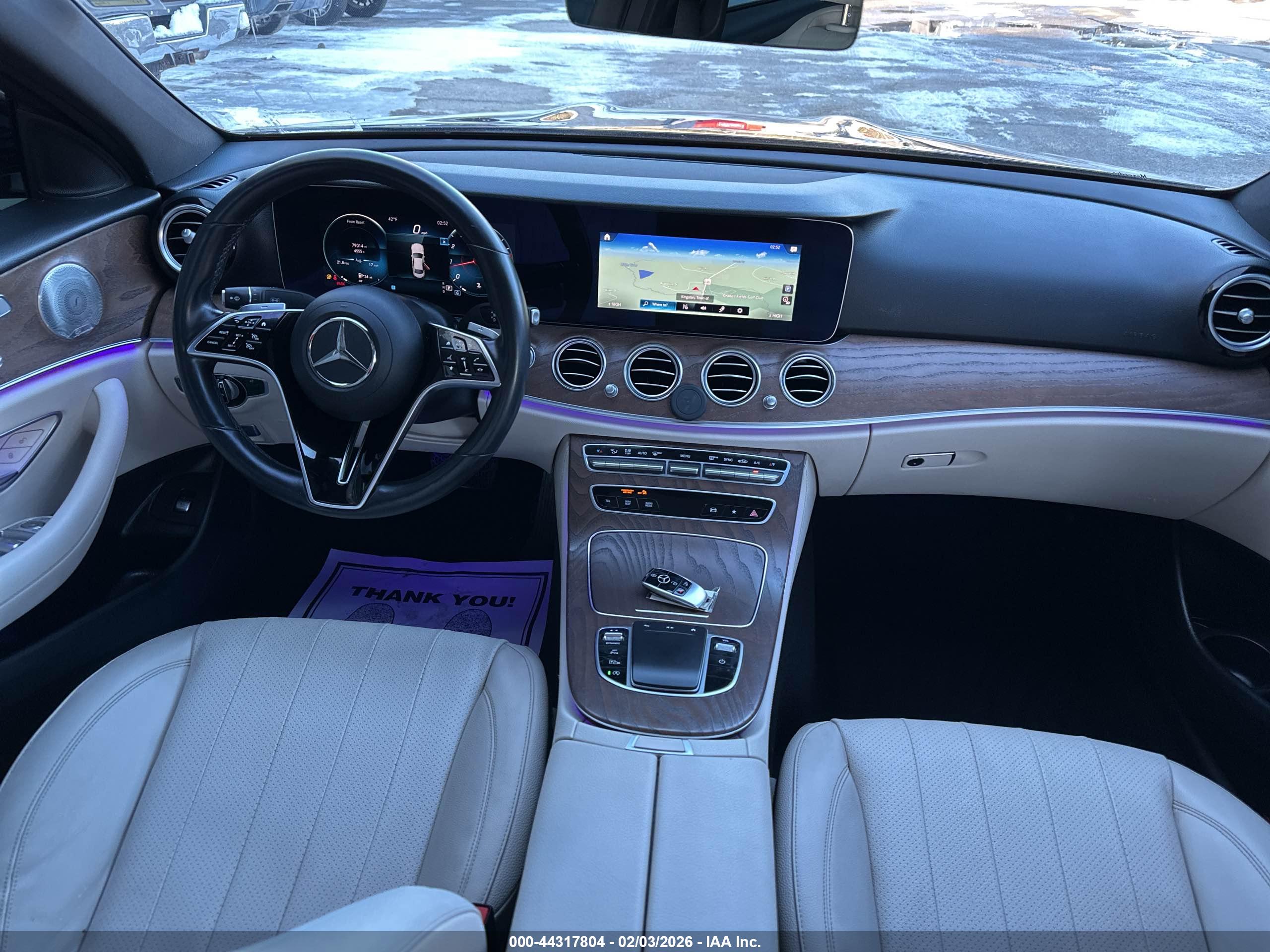 MERCEDES-BENZ E image 6