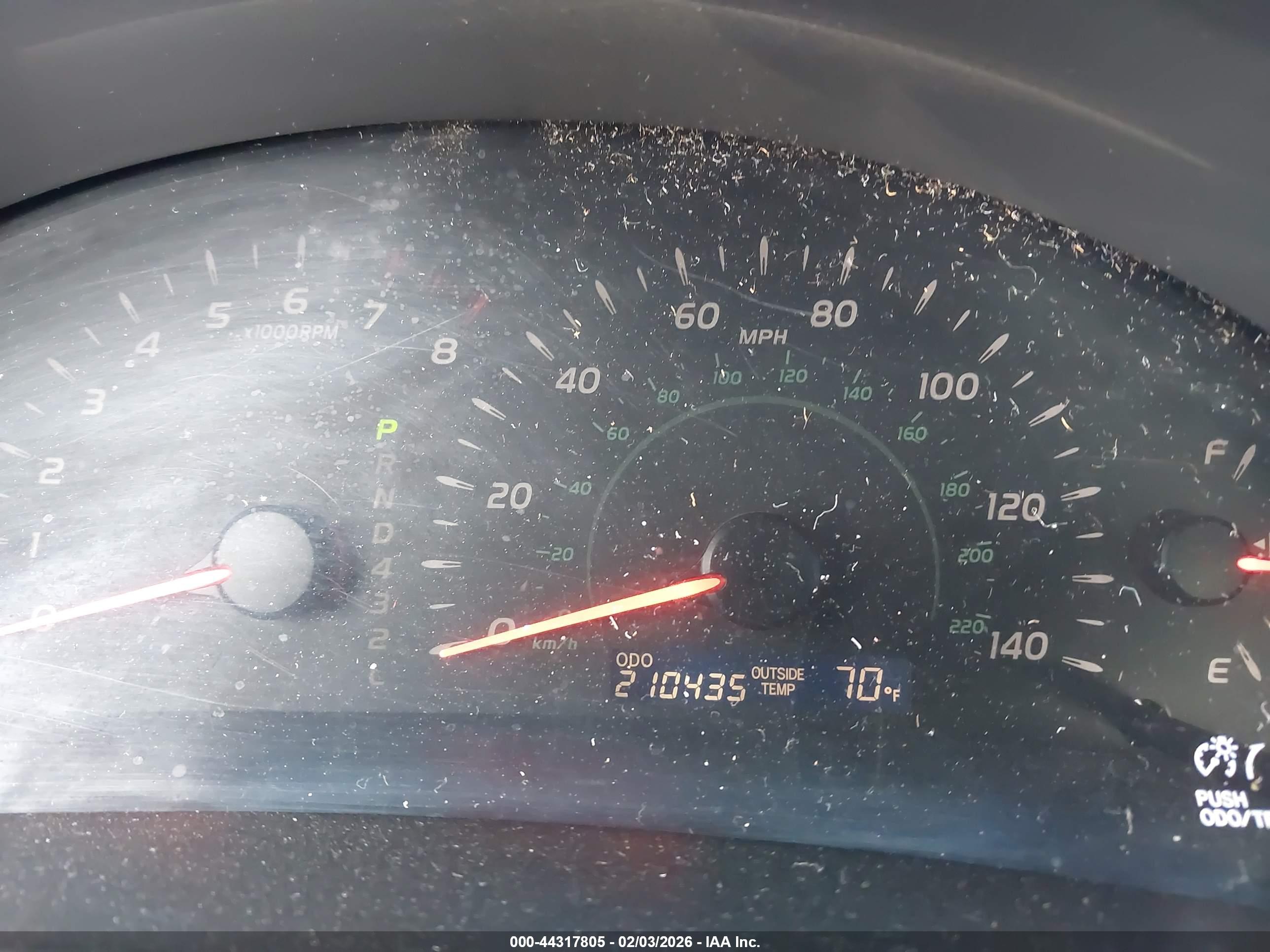 TOYOTA CAMRY image 7