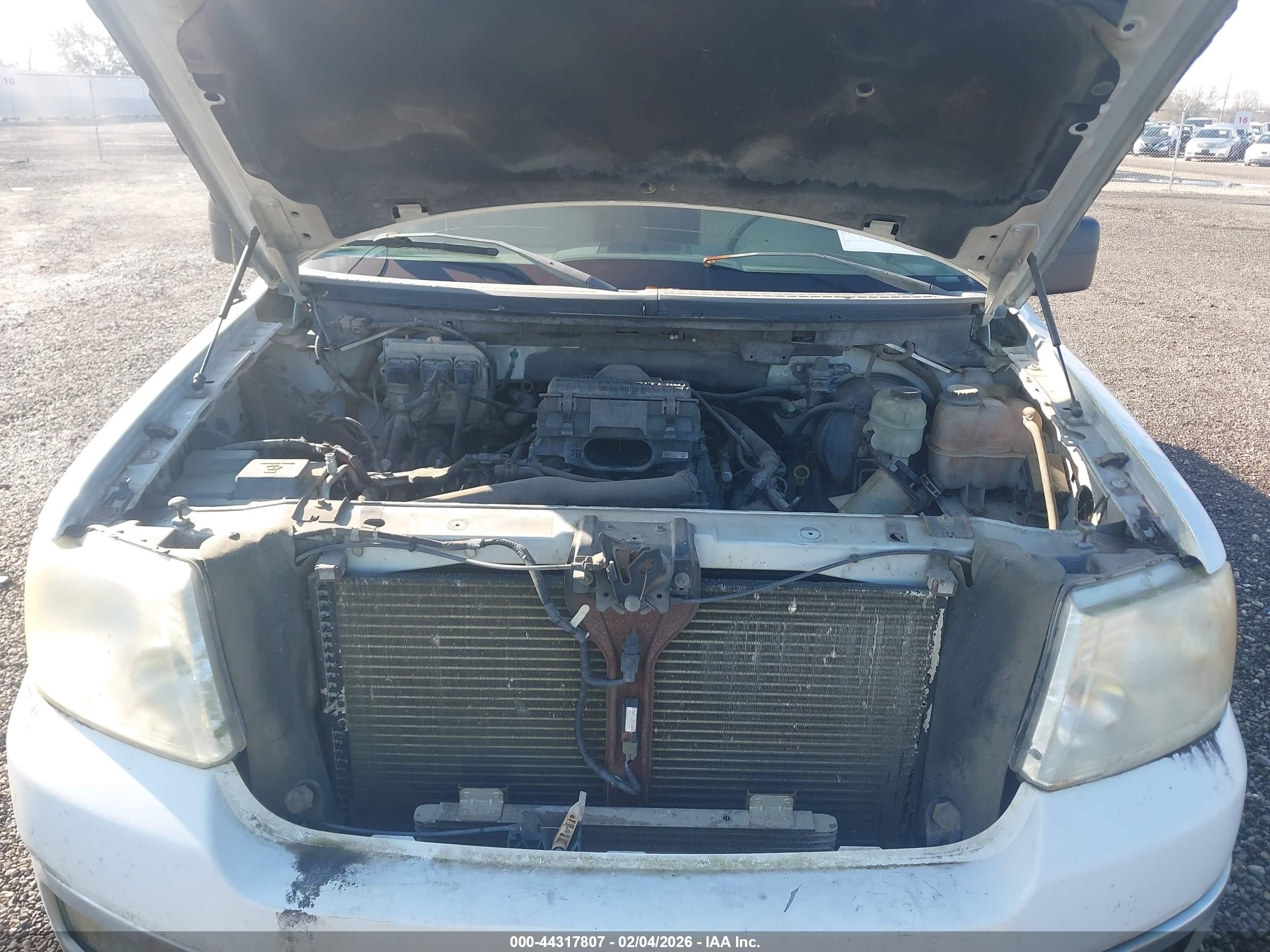 FORD F-150 image 10