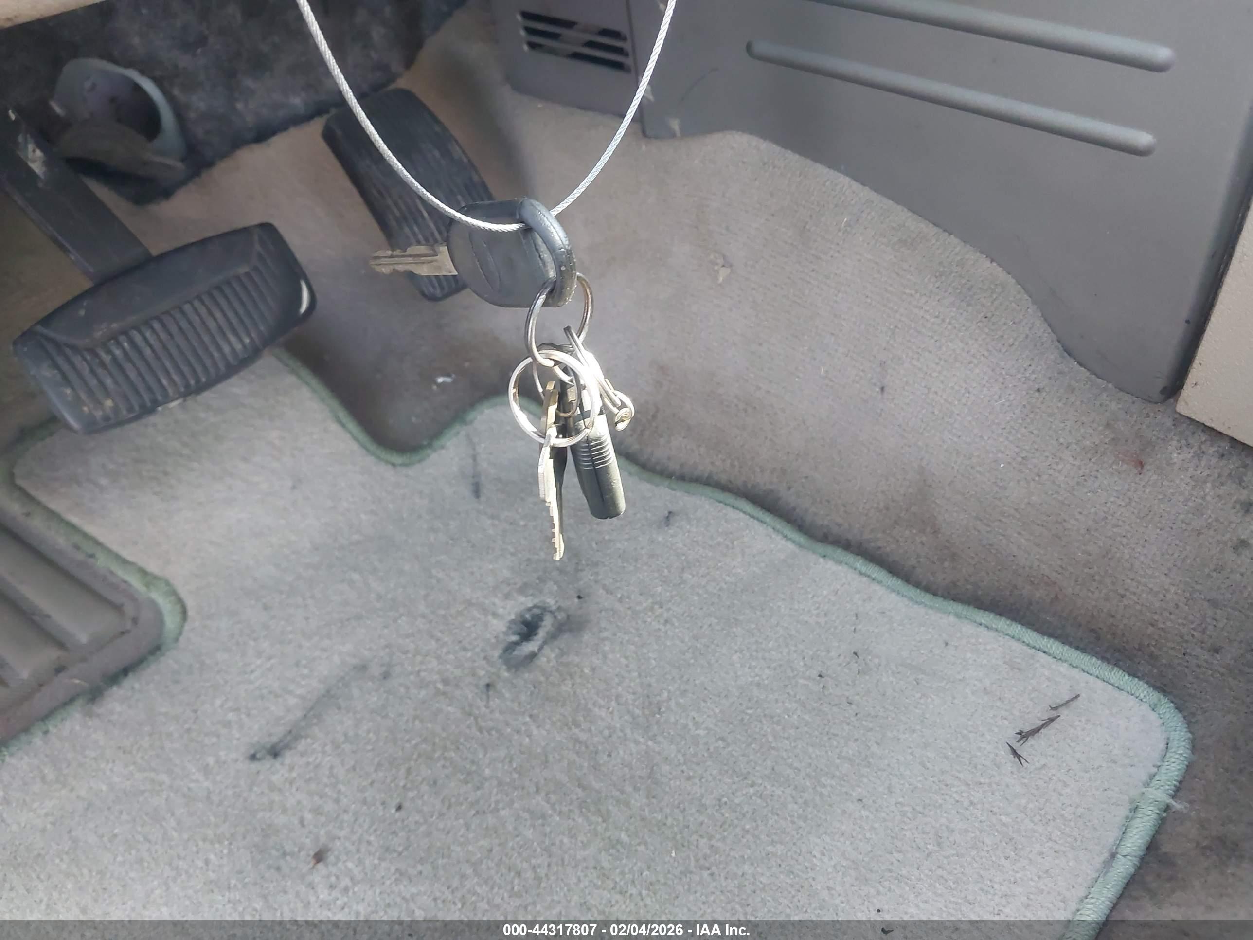 FORD F-150 image 11
