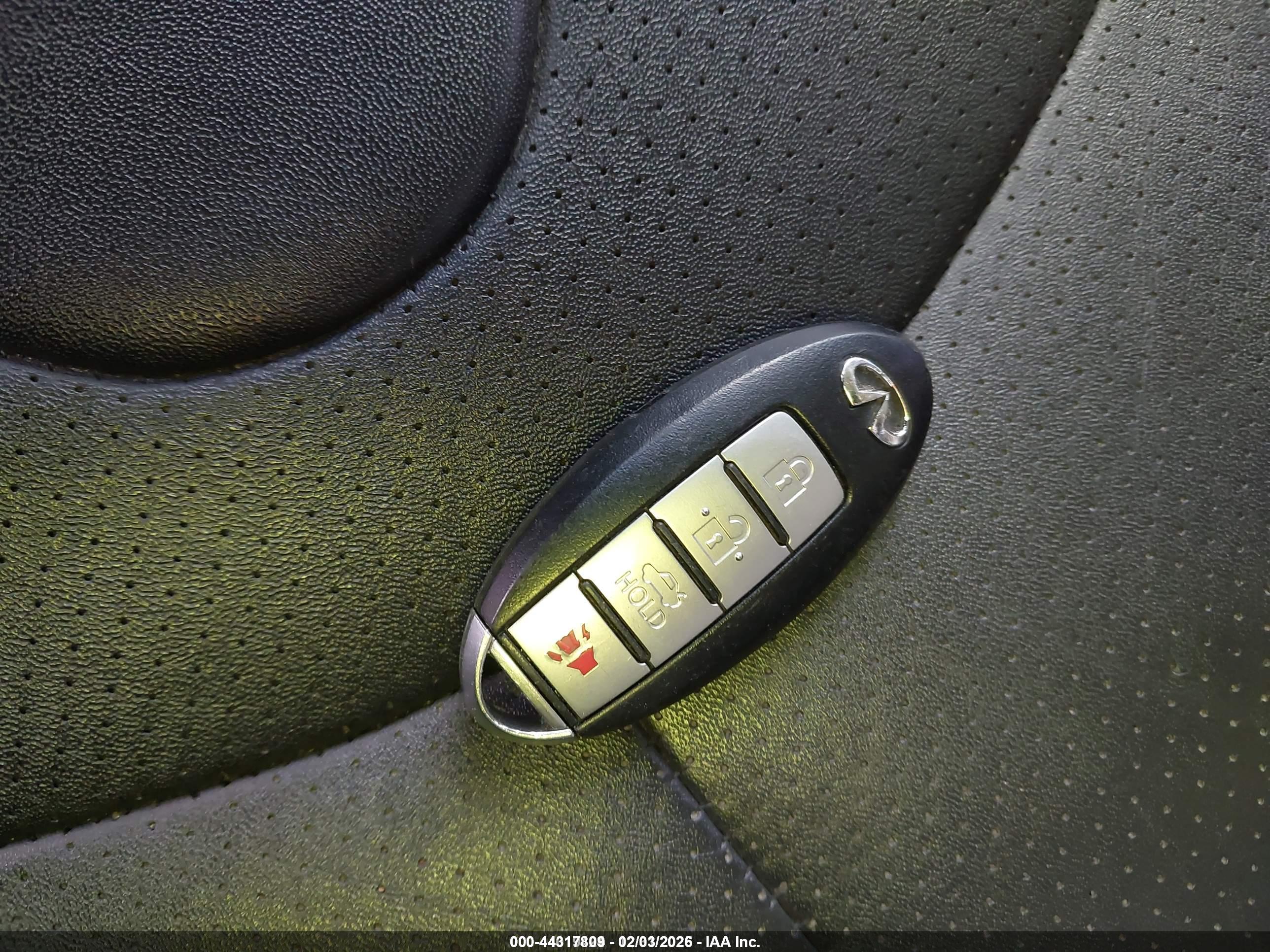 INFINITI G37X image 11