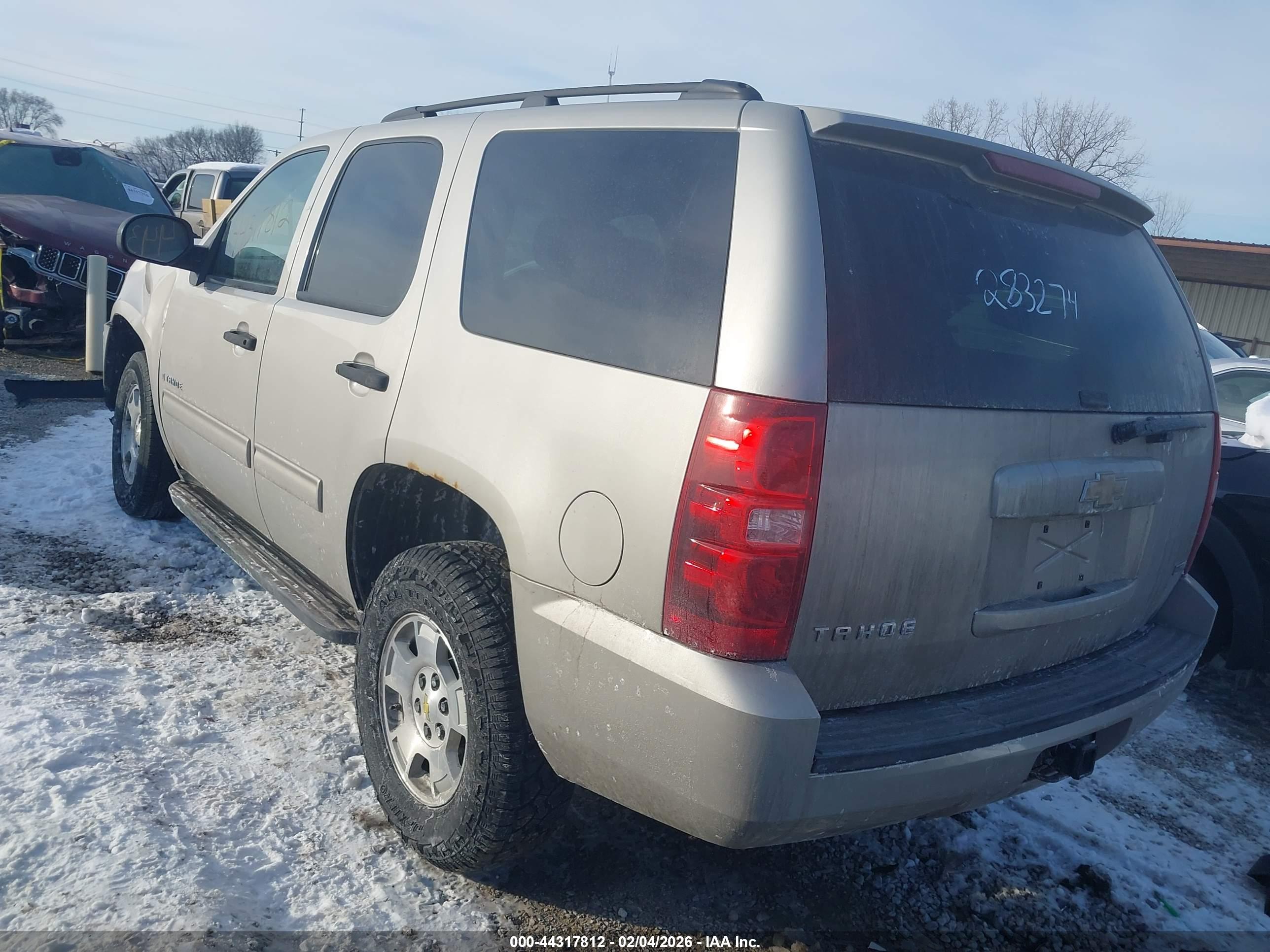 CHEVROLET TAHOE image 3