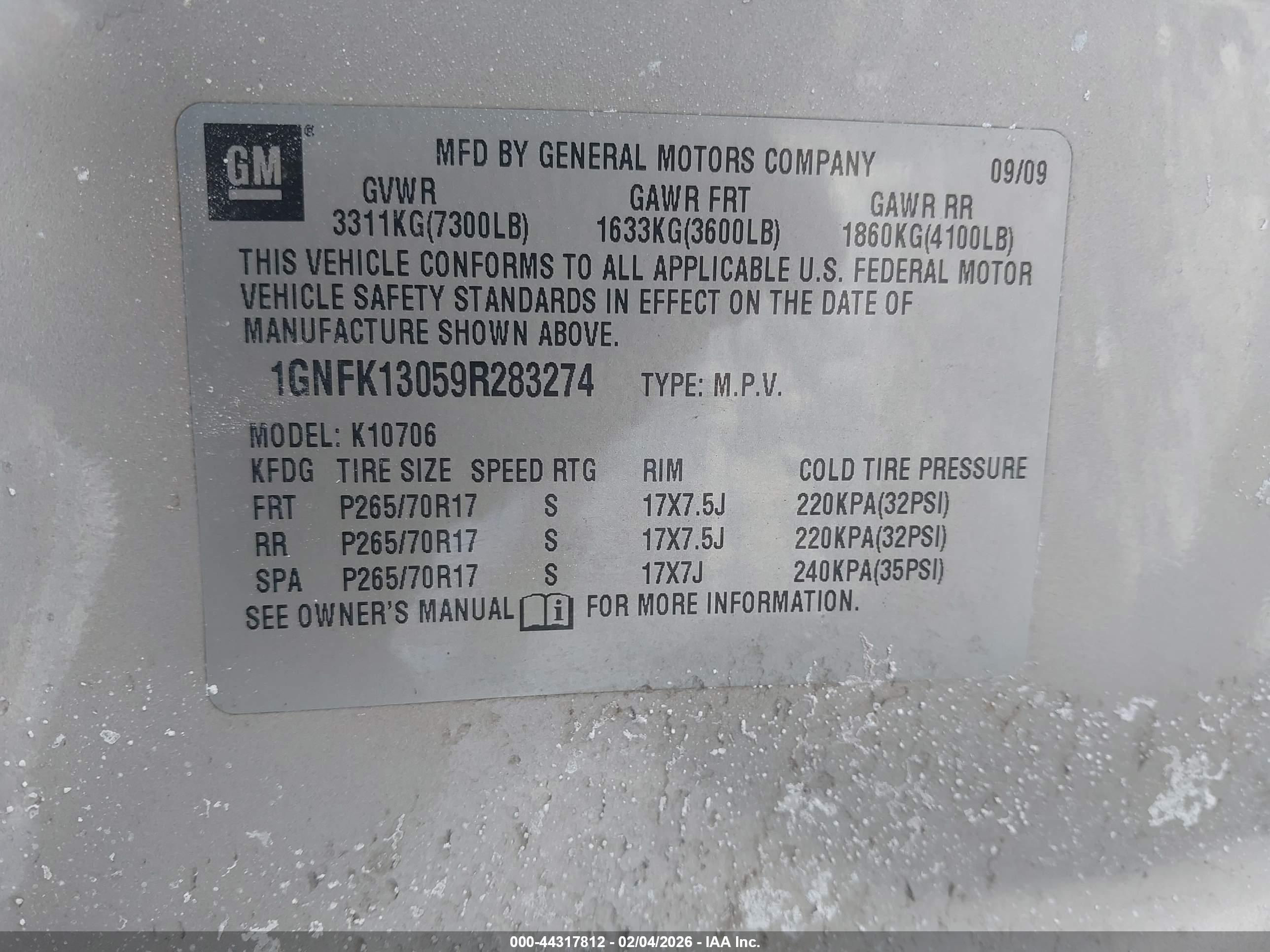 CHEVROLET TAHOE image 9