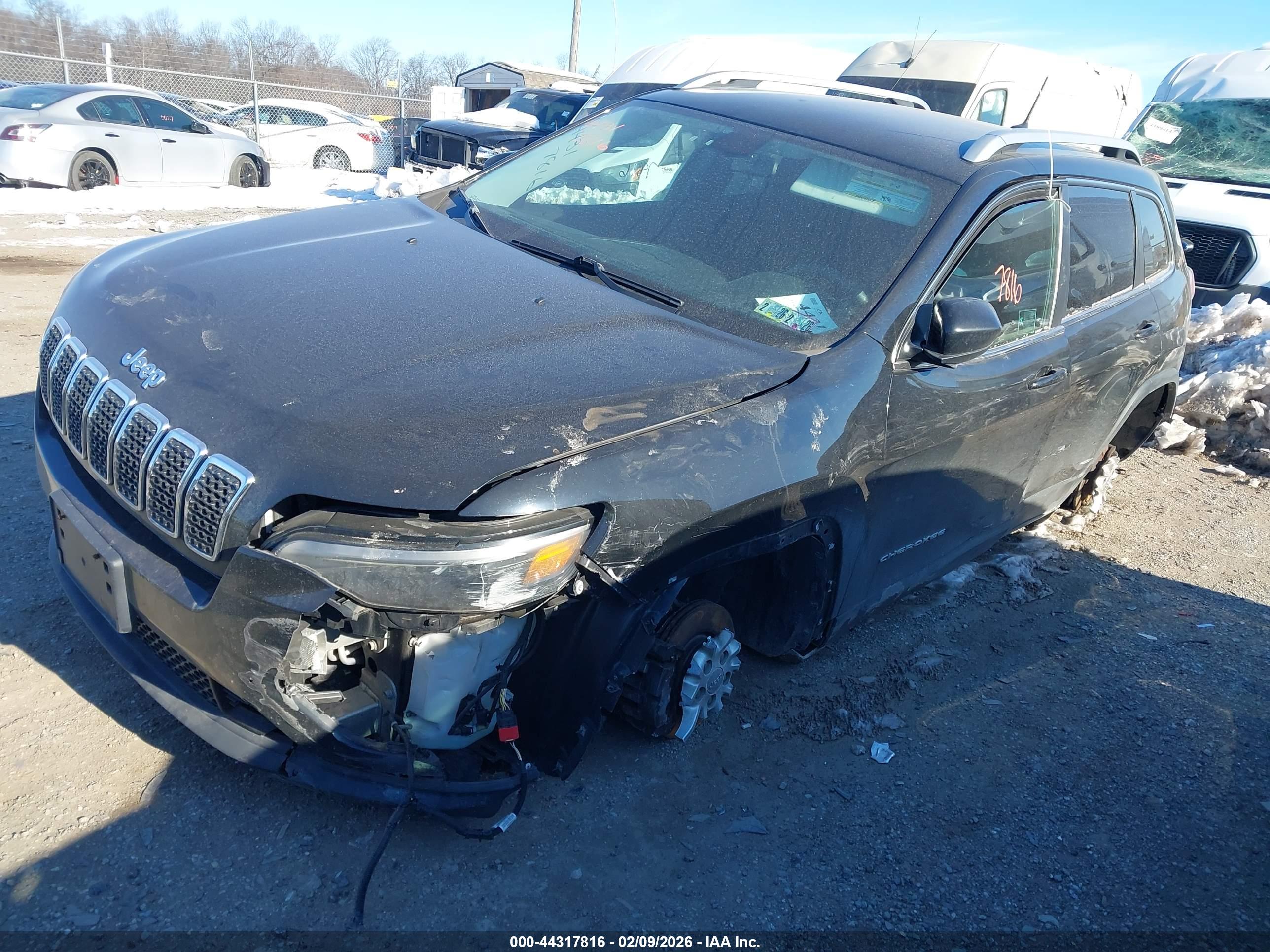 JEEP CHEROKEE image 2