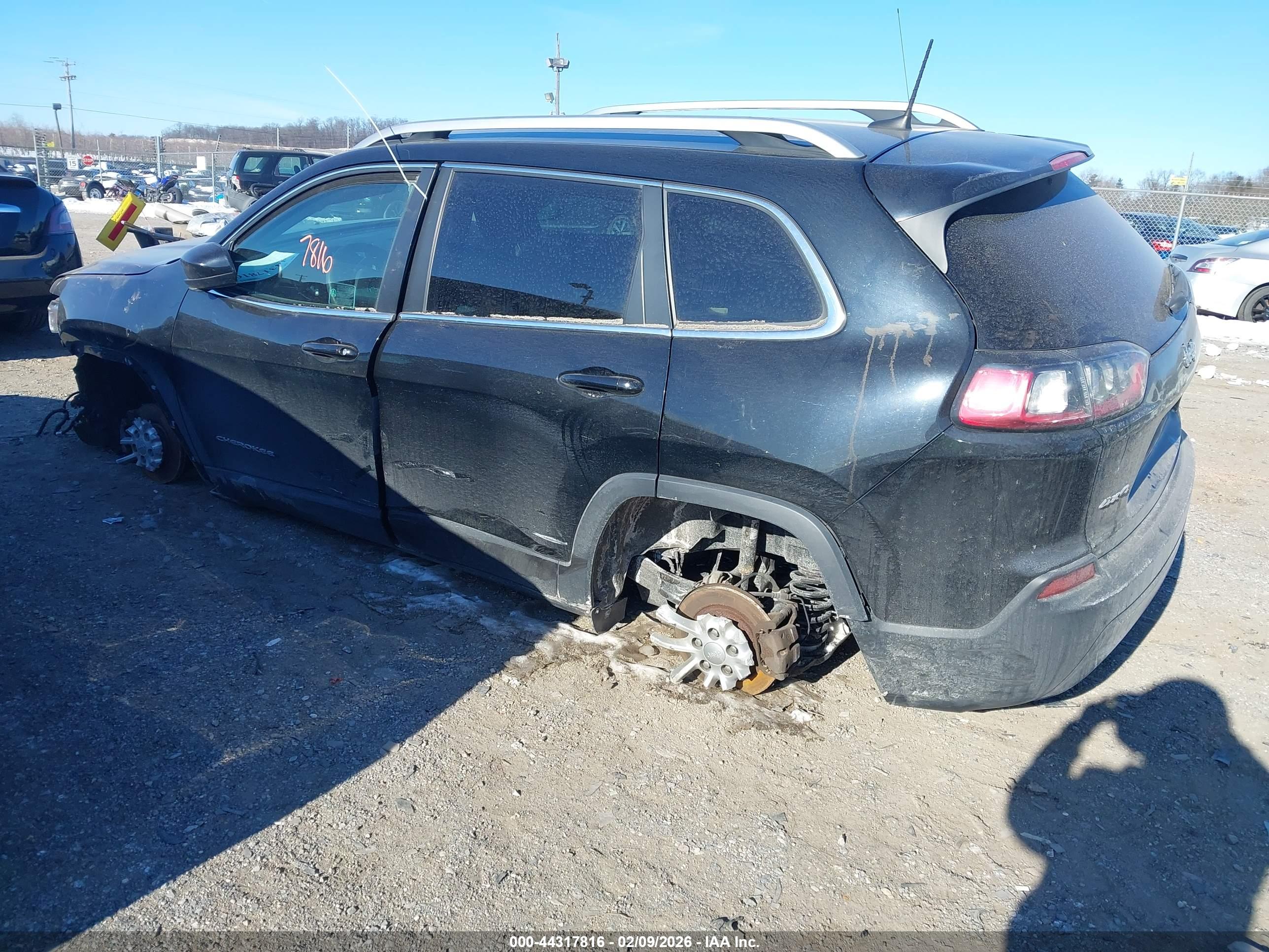 JEEP CHEROKEE image 3