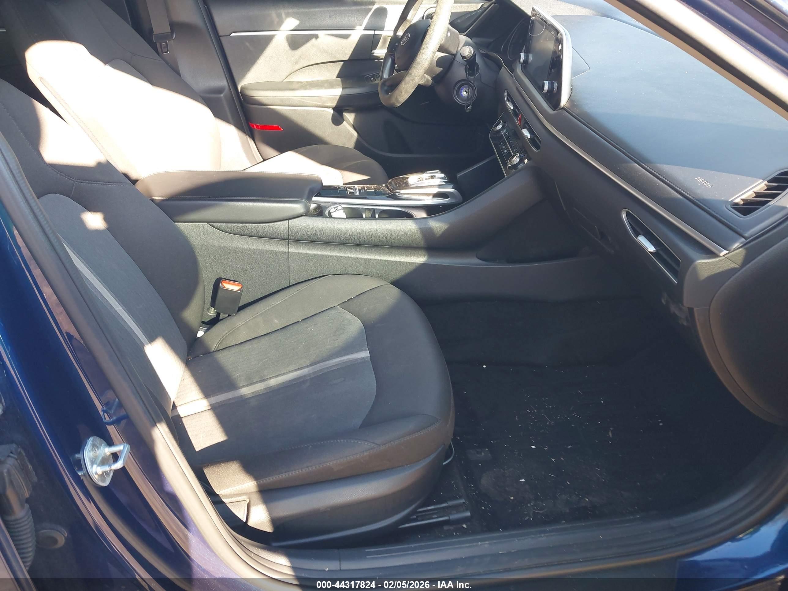 HYUNDAI SONATA image 5