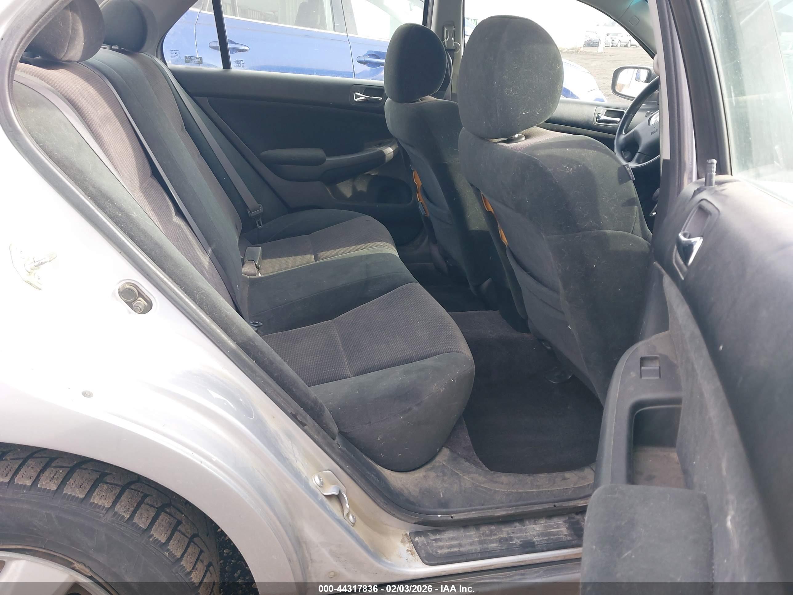 HONDA ACCORD image 8