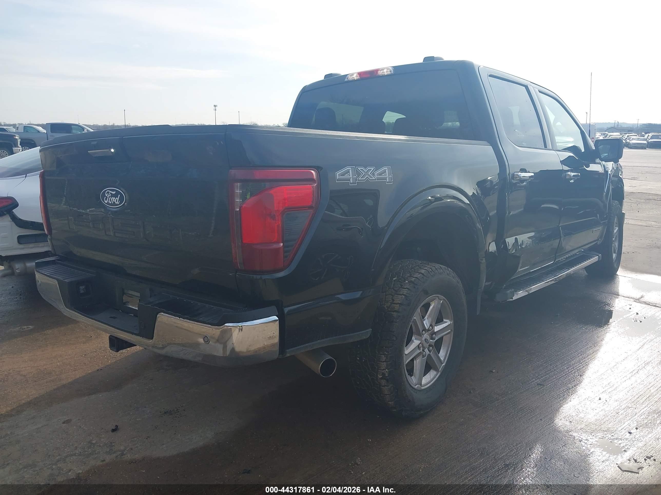 FORD F-150 image 4