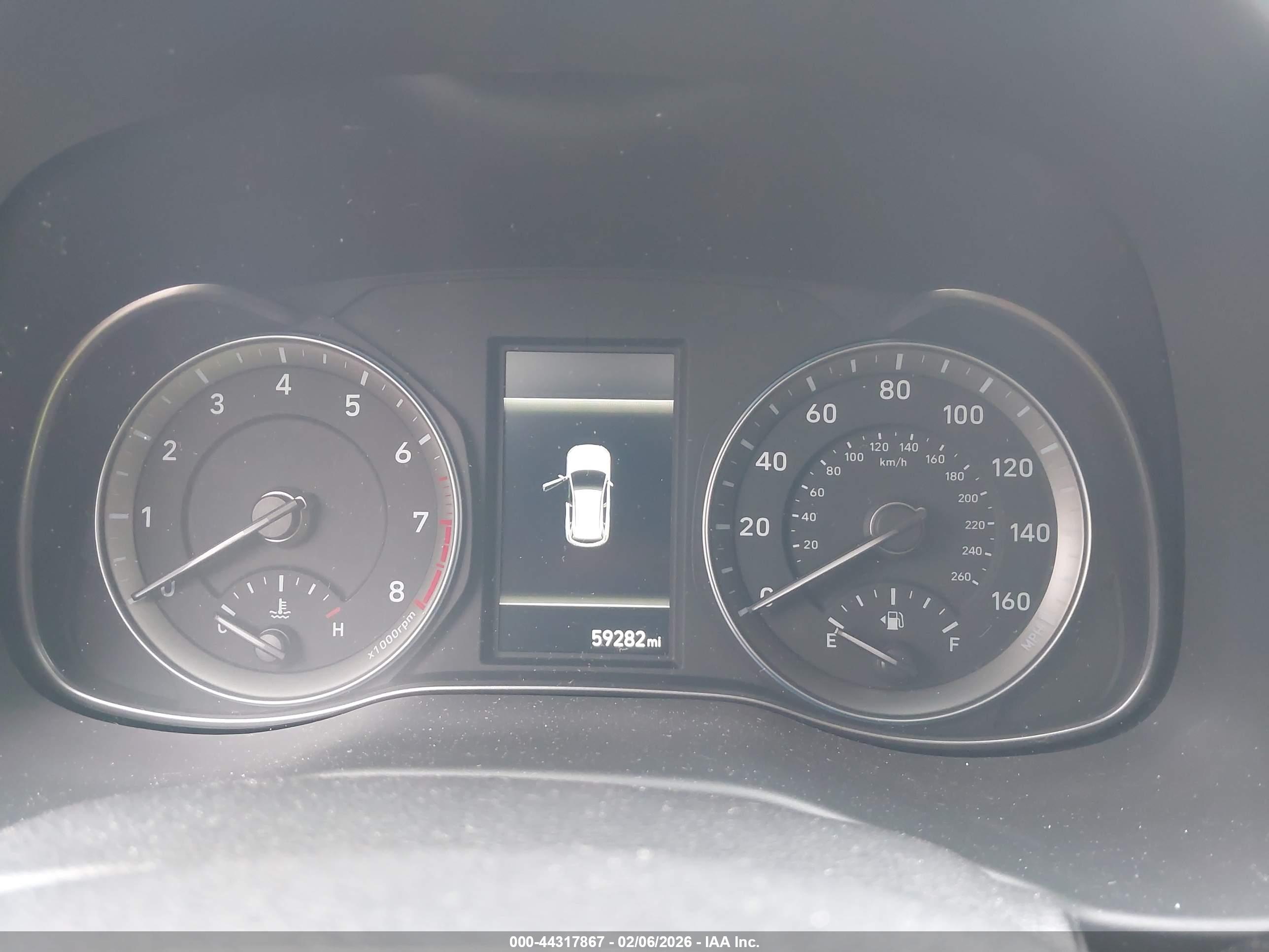 HYUNDAI KONA image 7