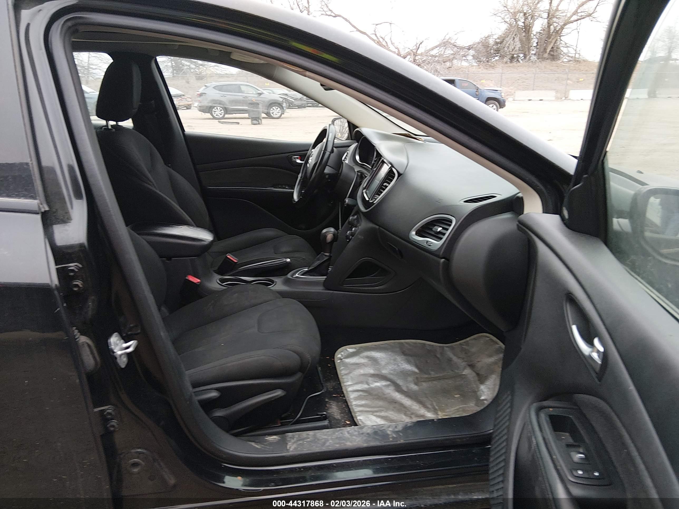 DODGE DART image 5
