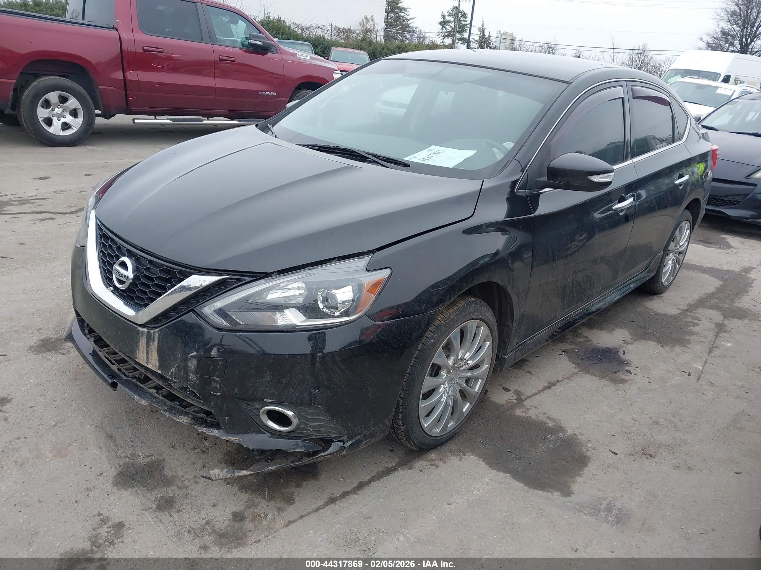 NISSAN SENTRA image 2