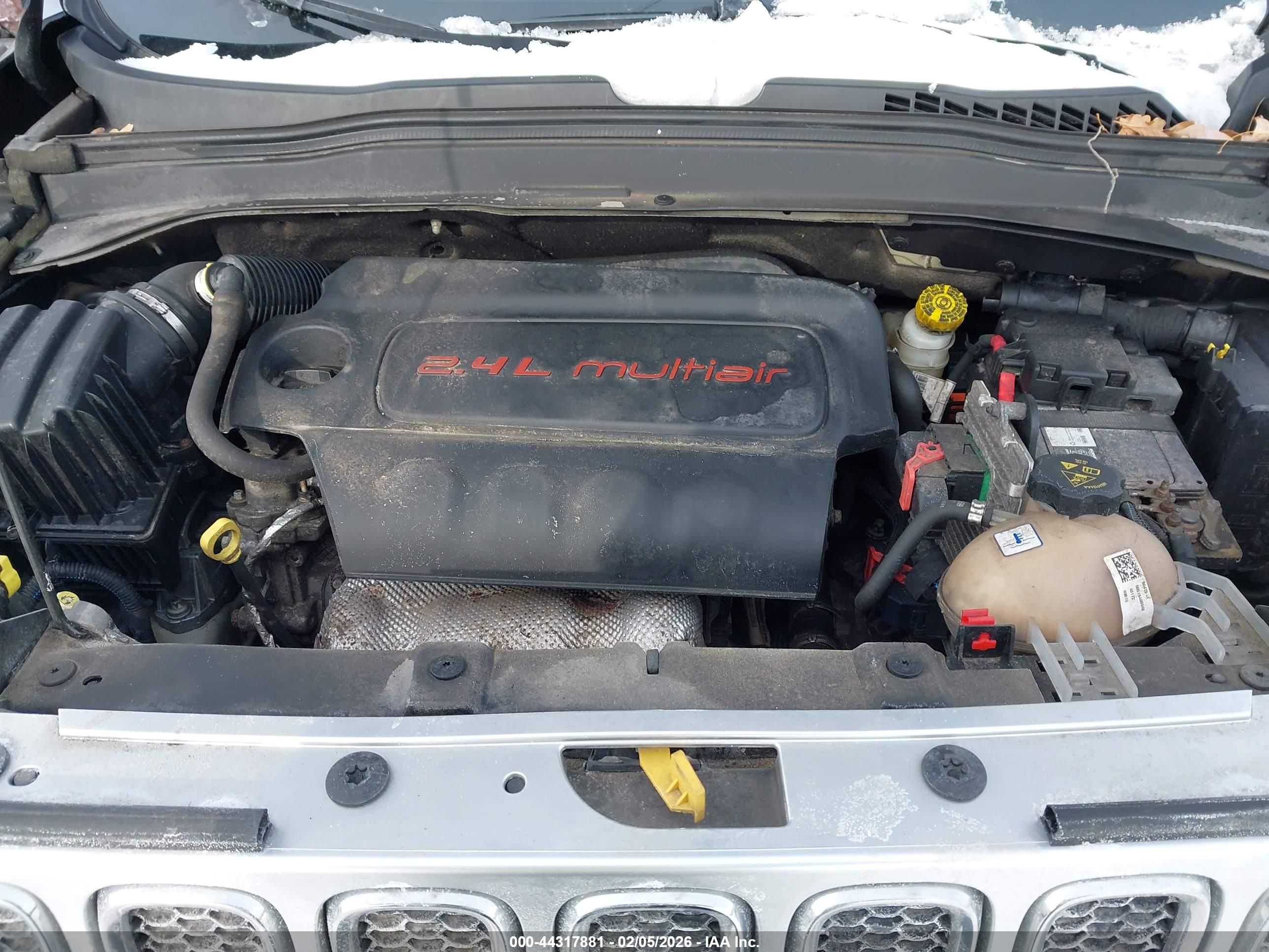 JEEP RENEGADE image 10