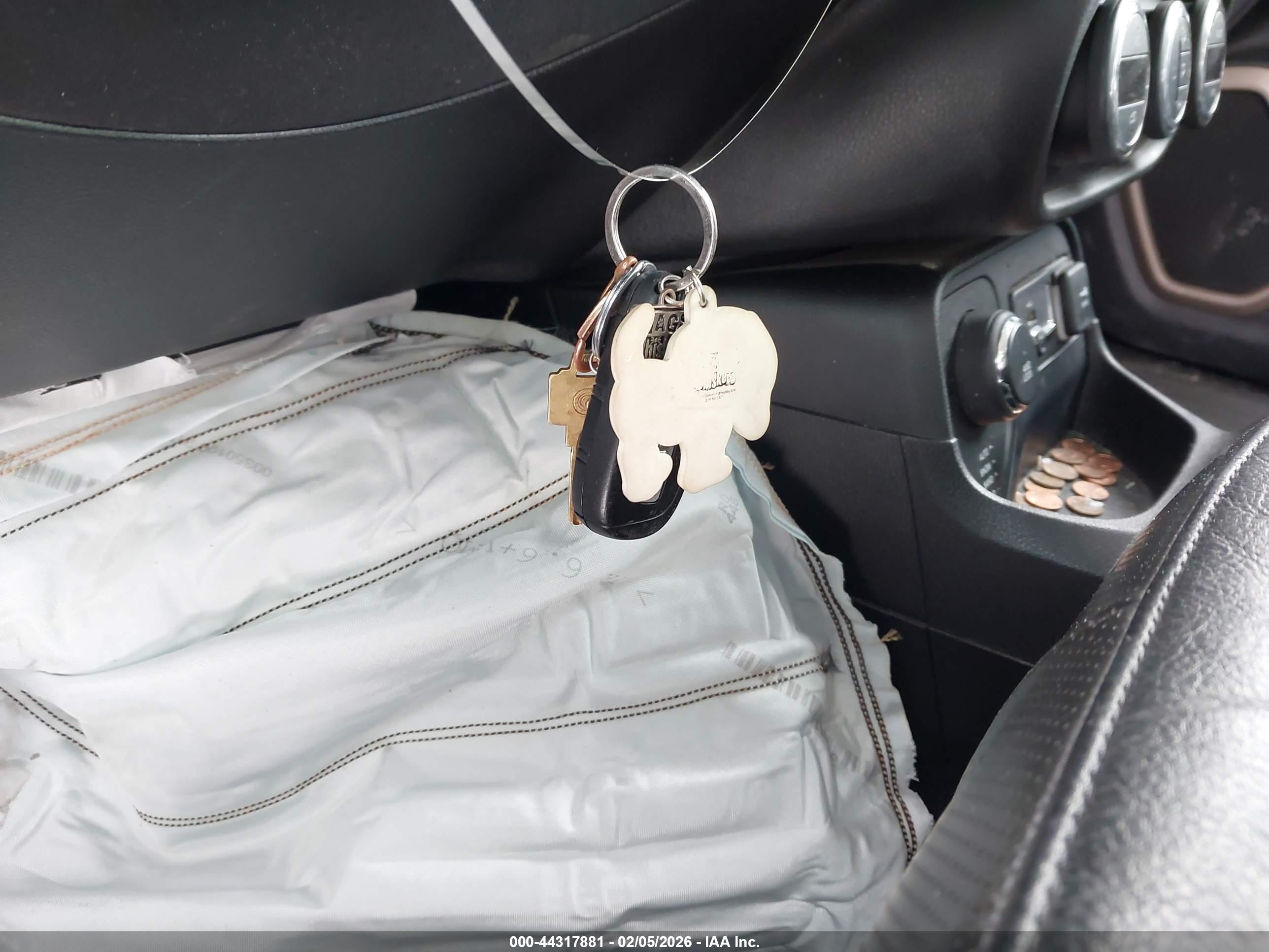 JEEP RENEGADE image 11