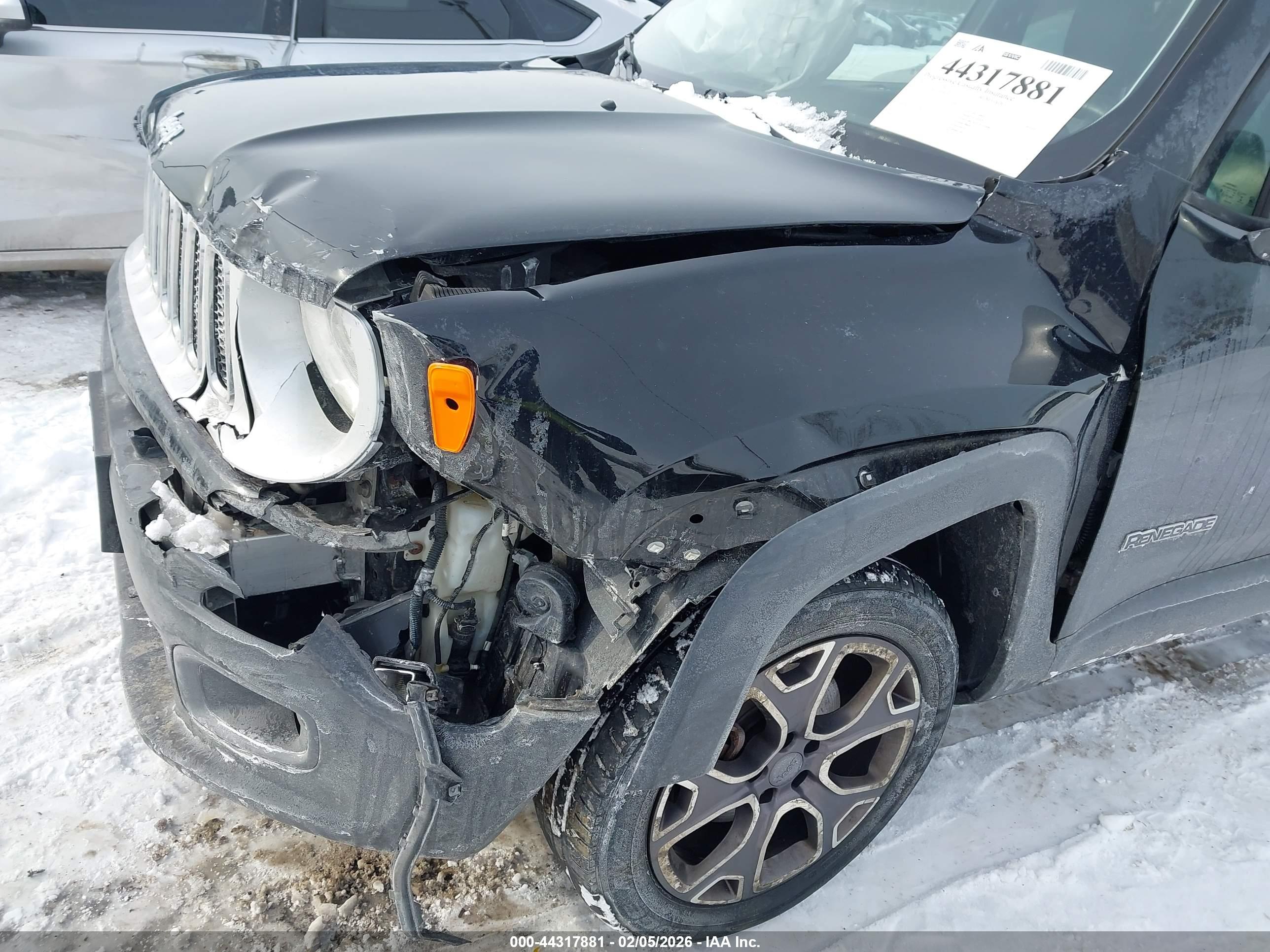 JEEP RENEGADE image 6