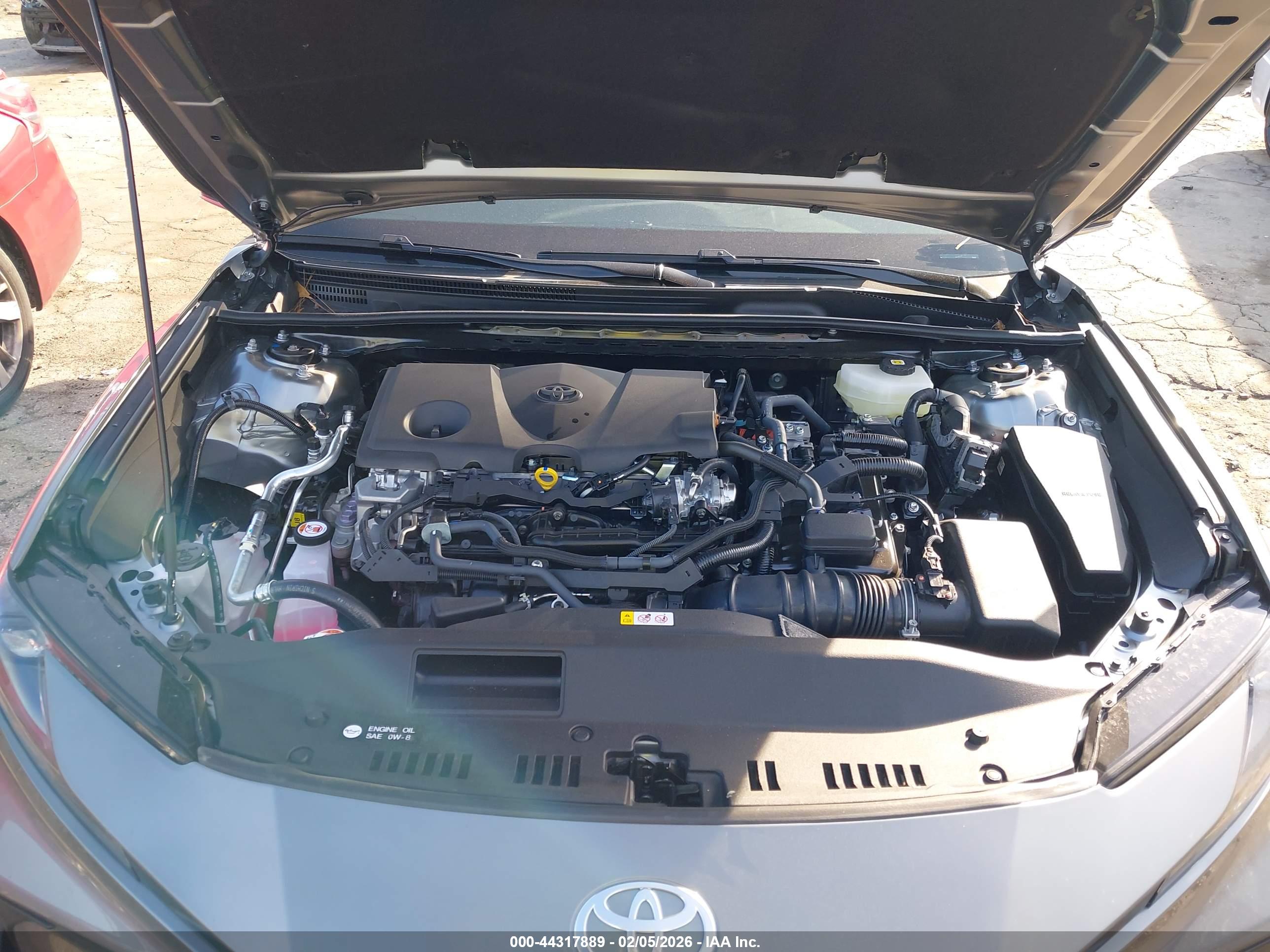TOYOTA CAMRY image 10