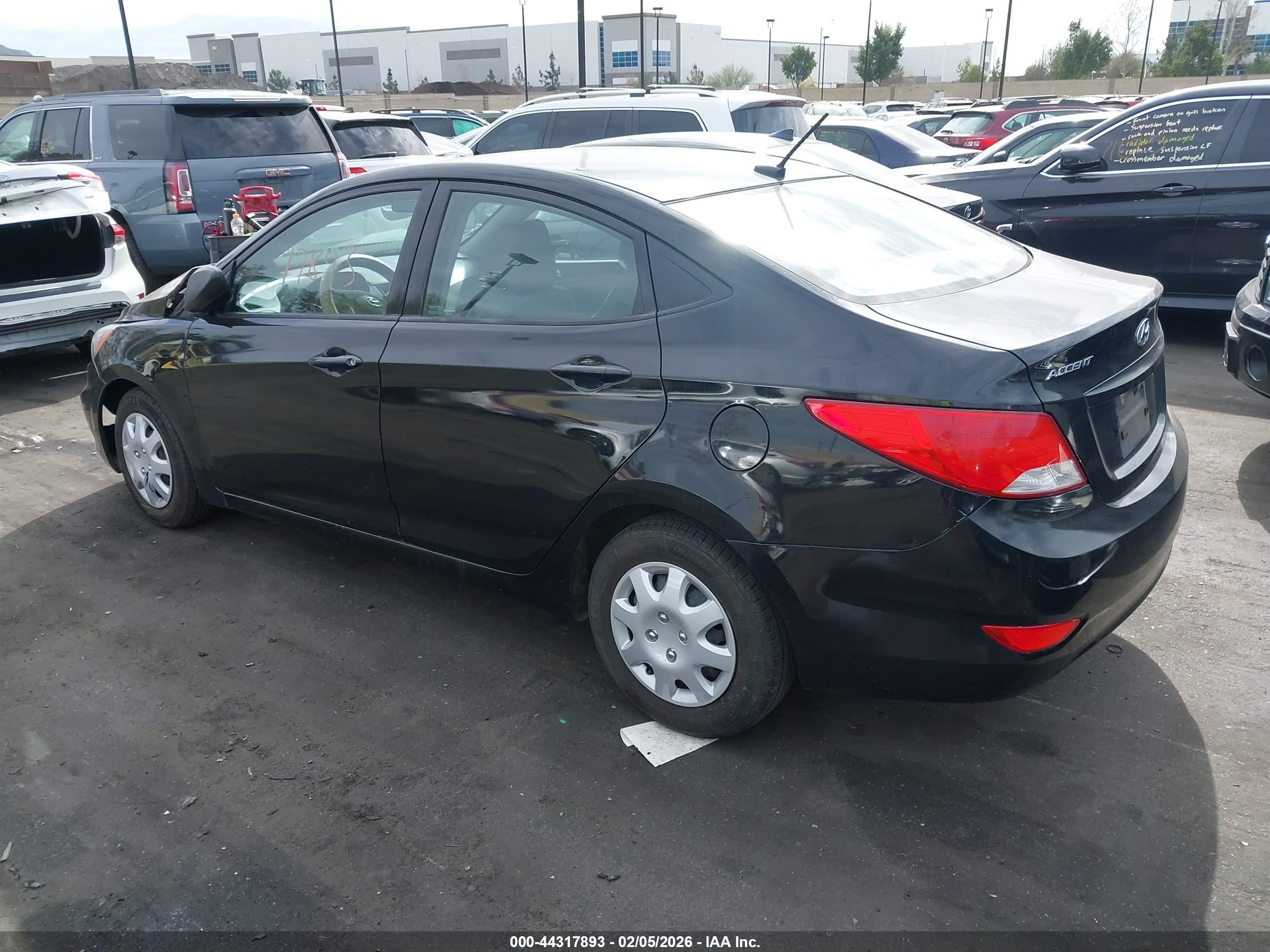 HYUNDAI ACCENT image 3