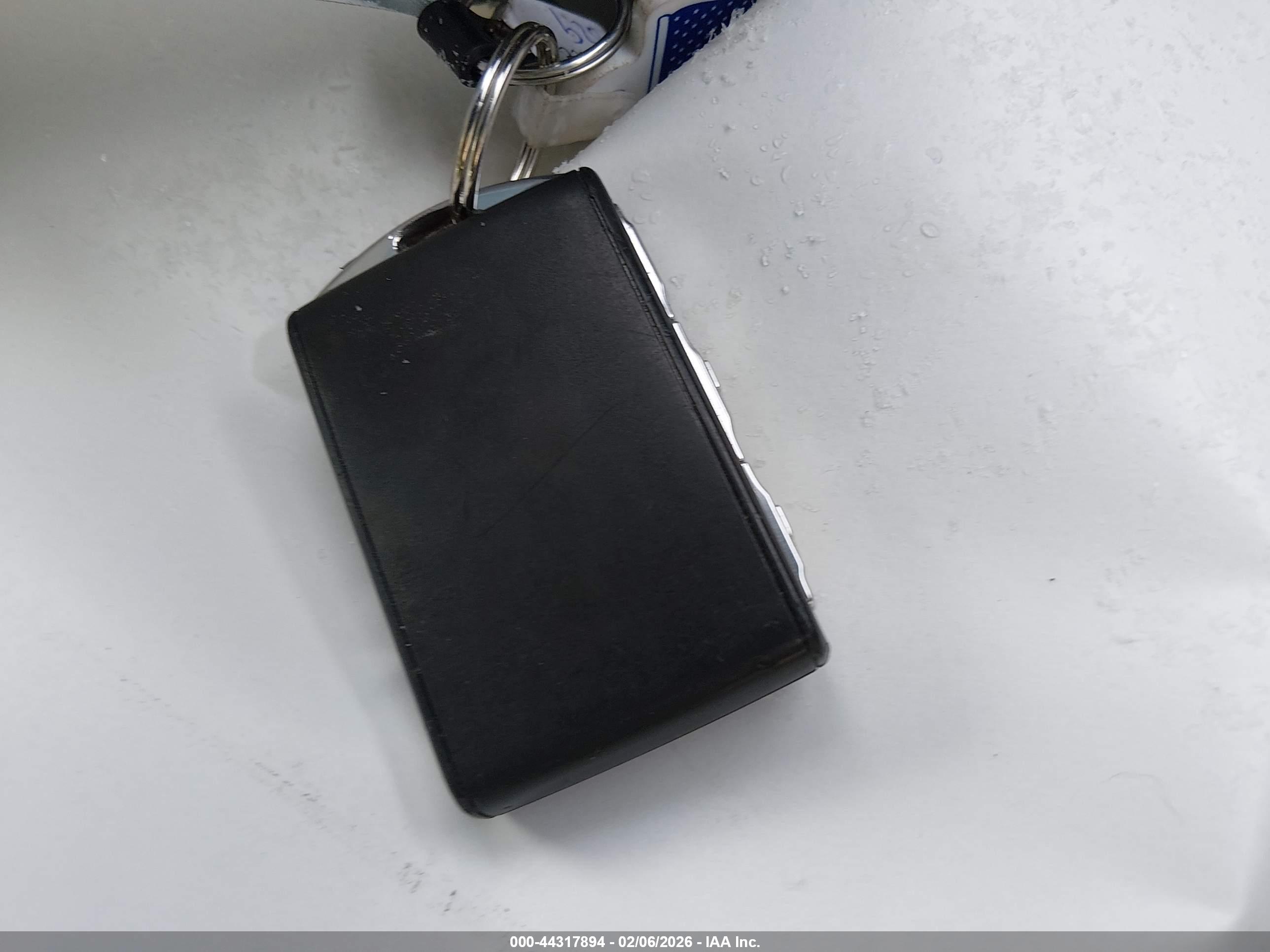 VOLVO XC60 image 11