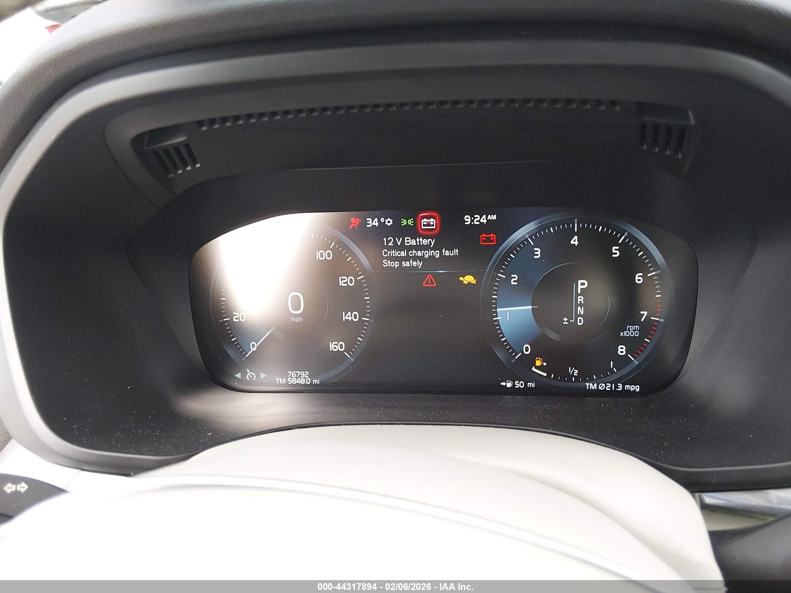 VOLVO XC60 image 7