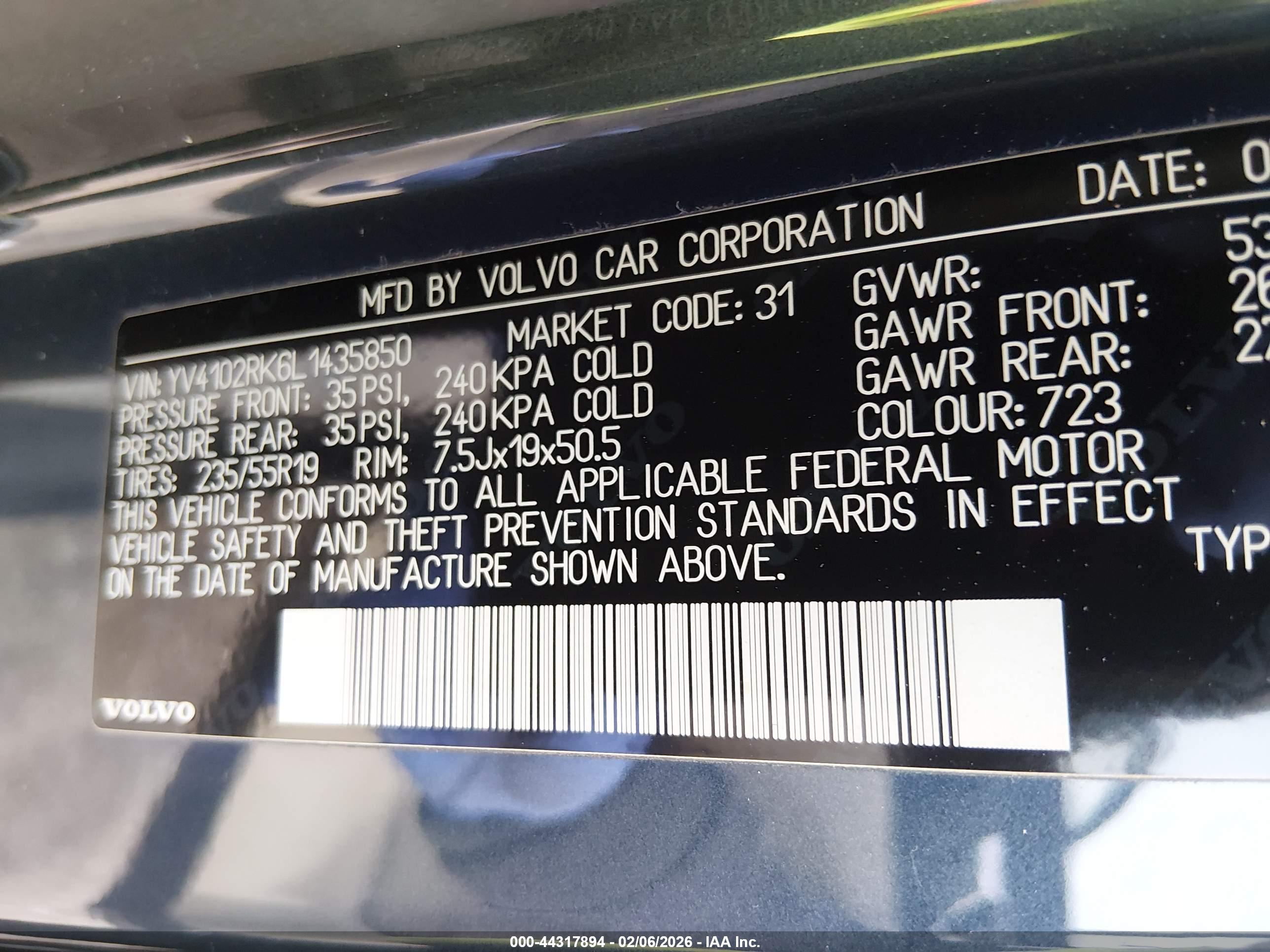 VOLVO XC60 image 9