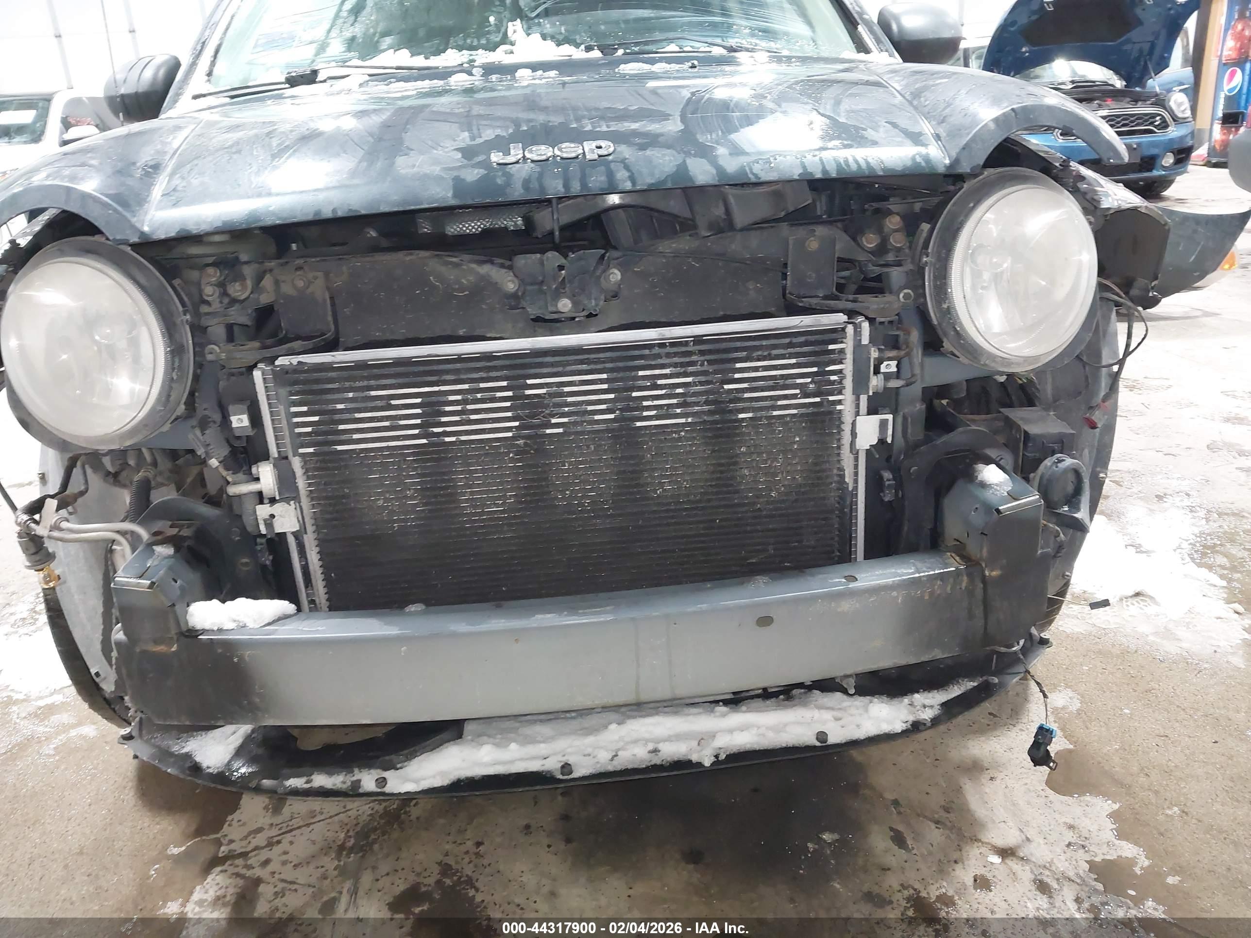 JEEP COMPASS image 6
