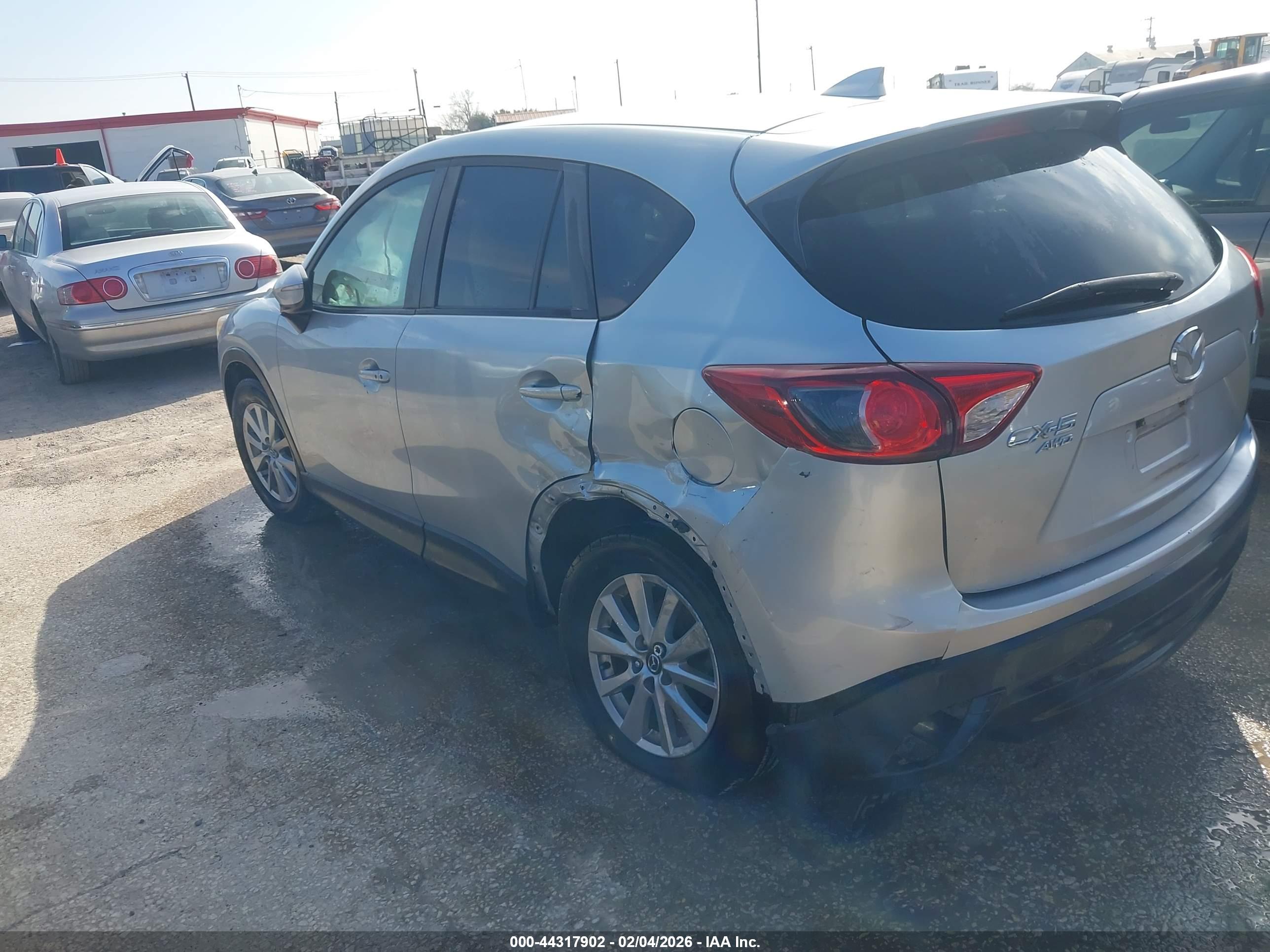 MAZDA CX-5 image 3