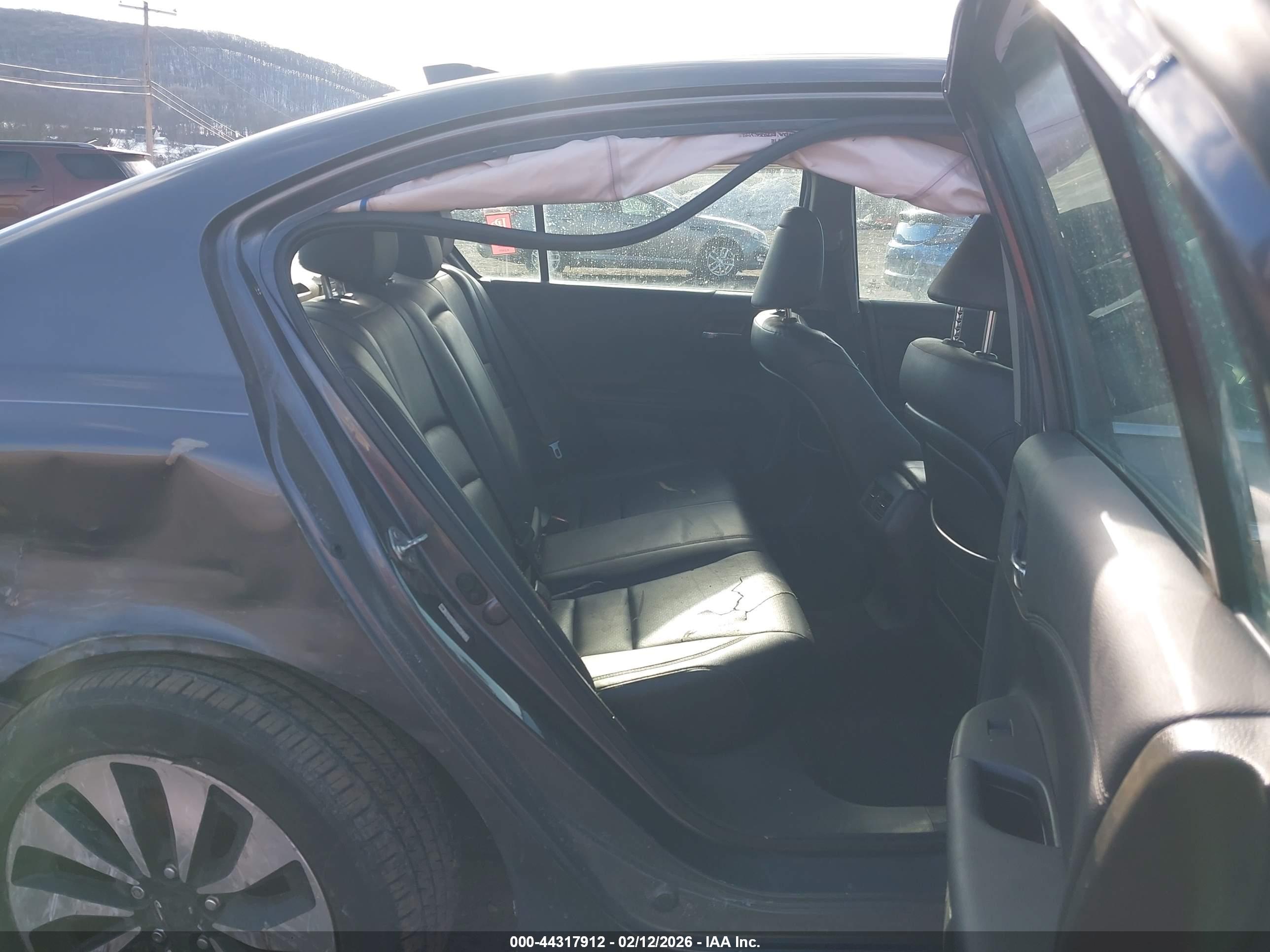 HONDA ACCORD image 8