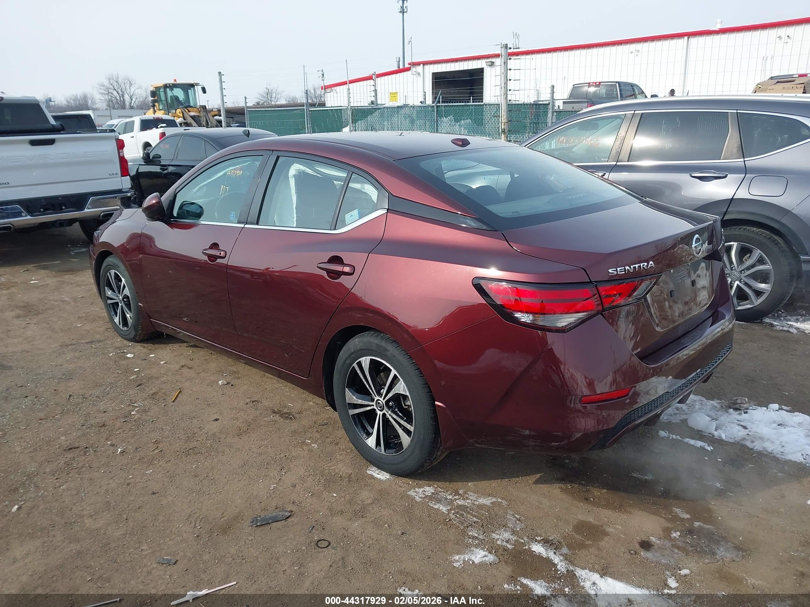 NISSAN SENTRA image 3