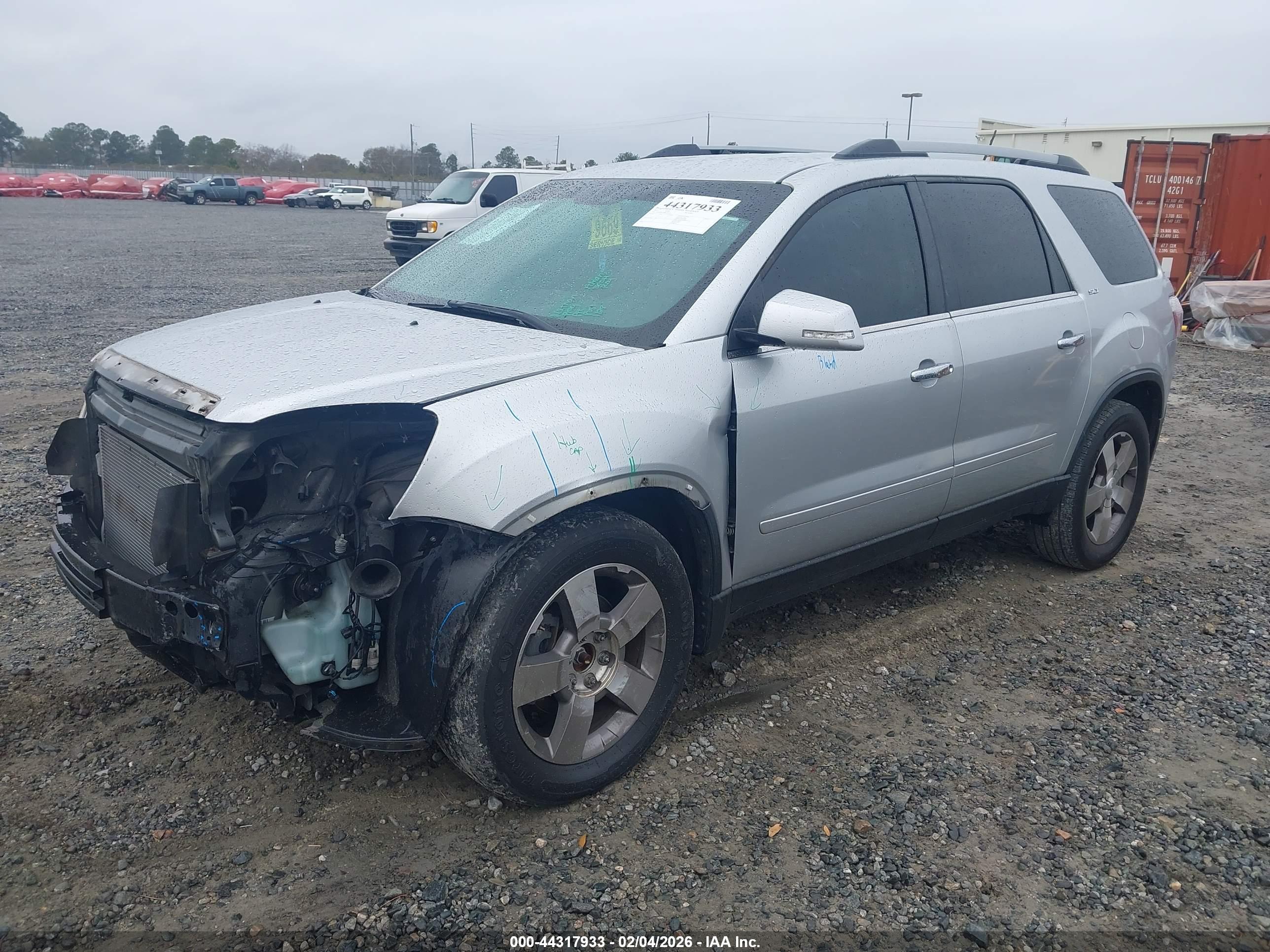 GMC ACADIA image 2