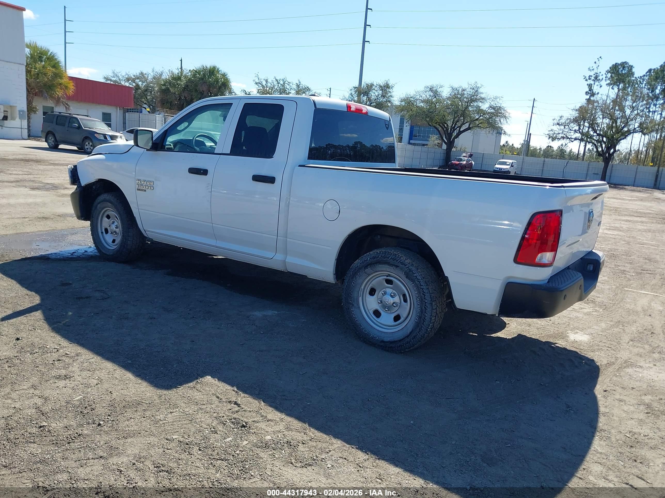 RAM 1500 image 3