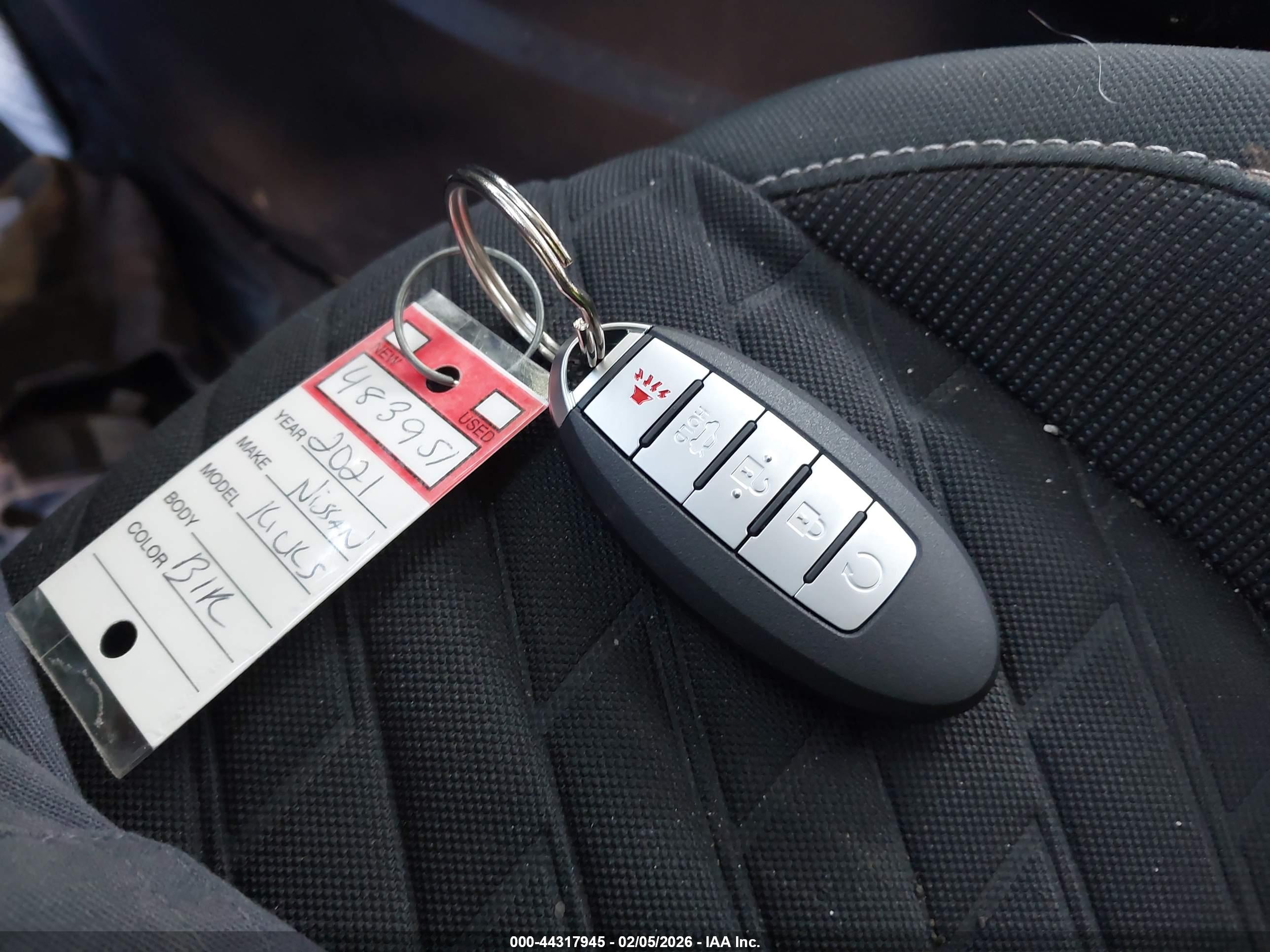 NISSAN KICKS image 11