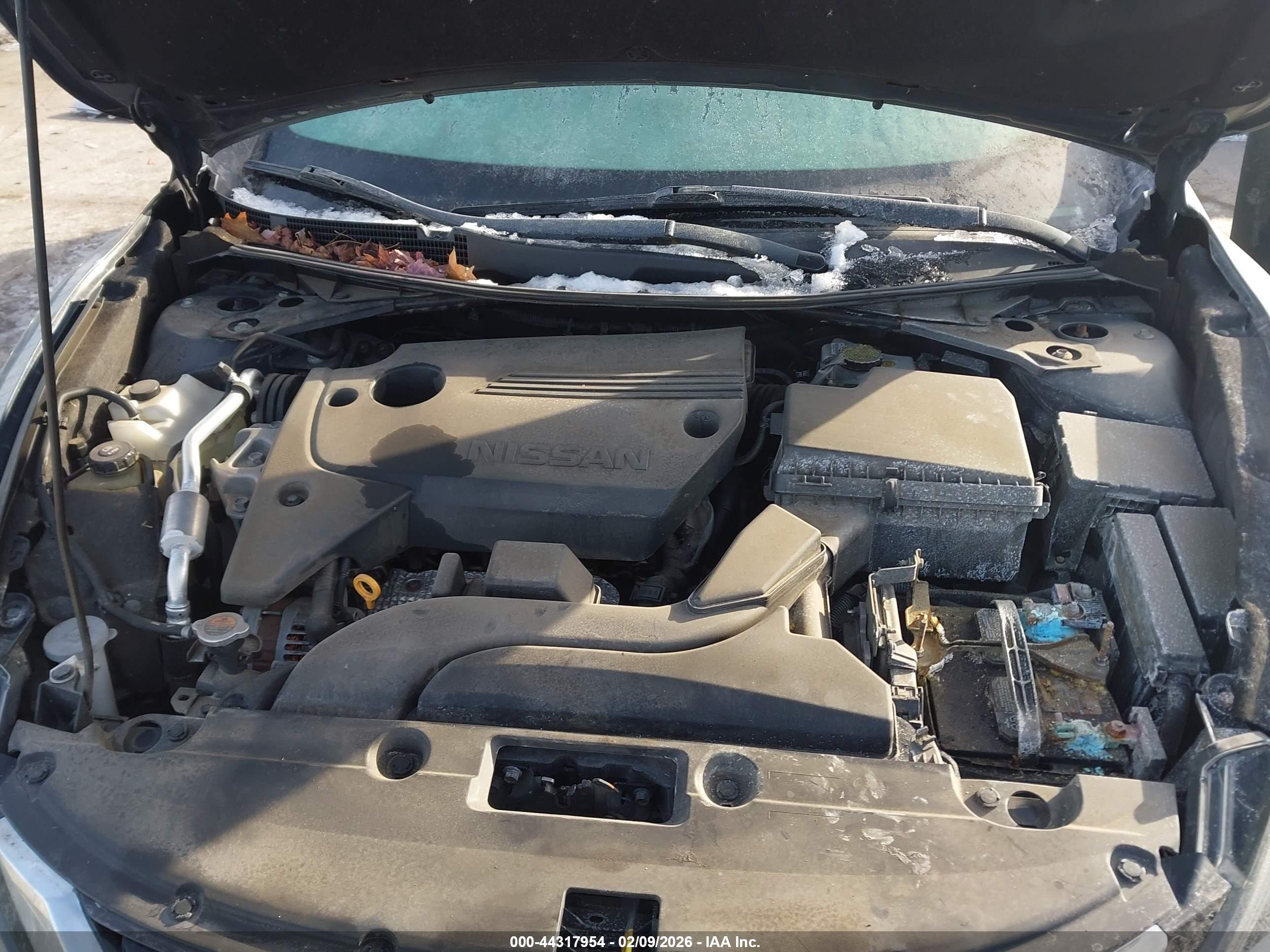 NISSAN ALTIMA image 10