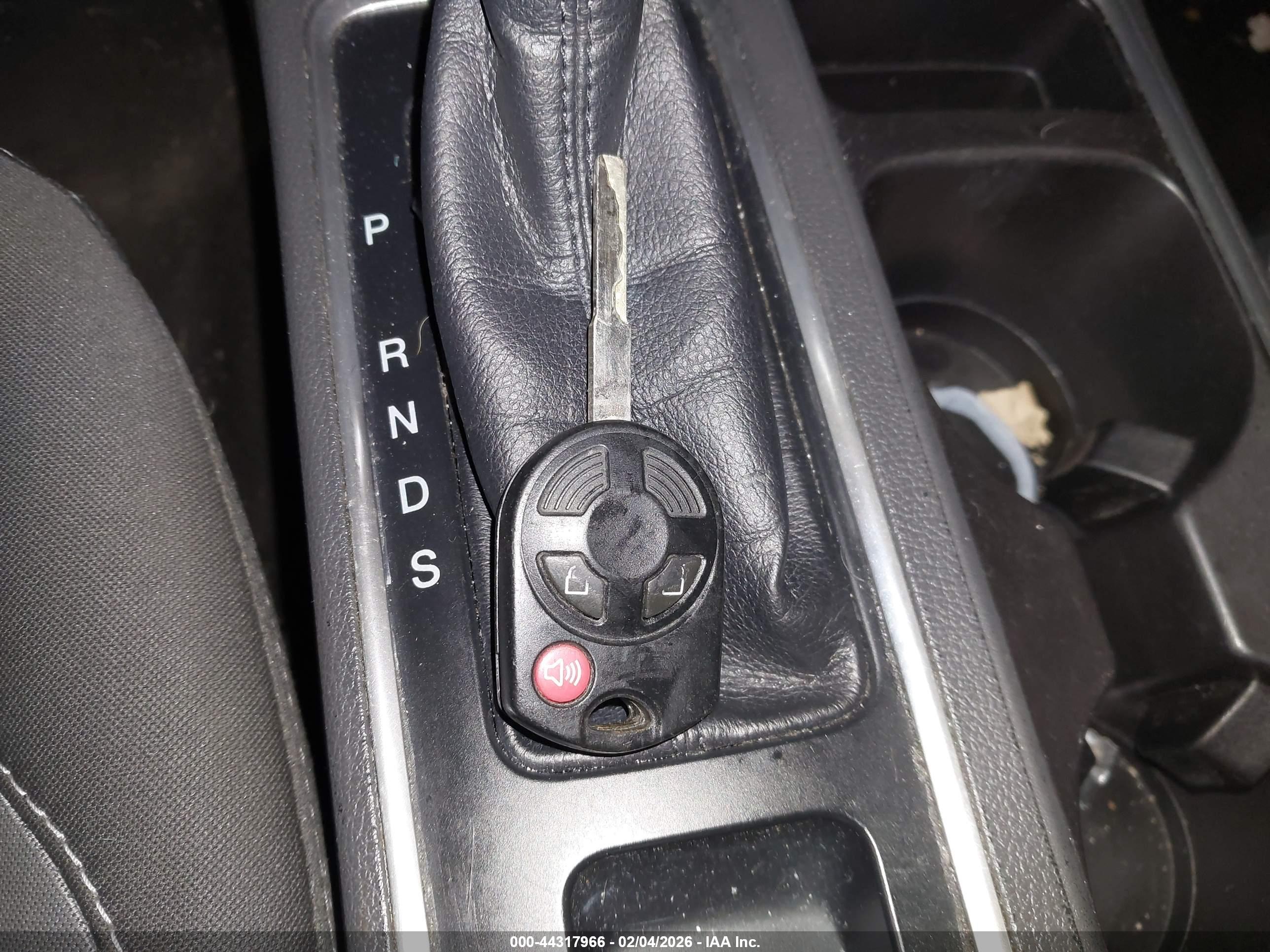 FORD ESCAPE image 11
